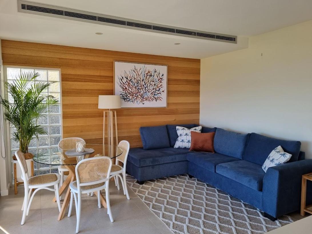 Two-Bedroom Apartment - Photo 12
