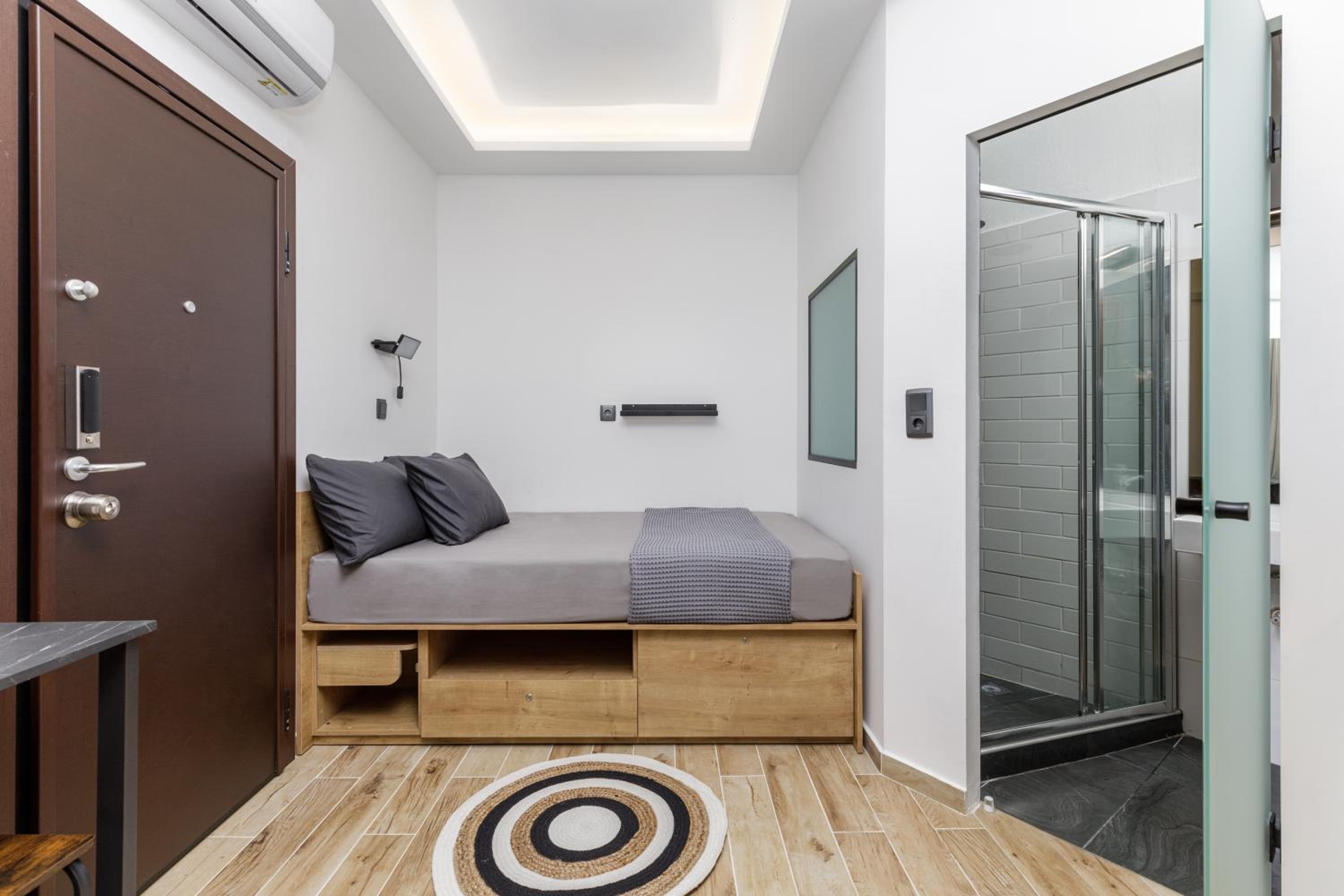 Studio with Balcony