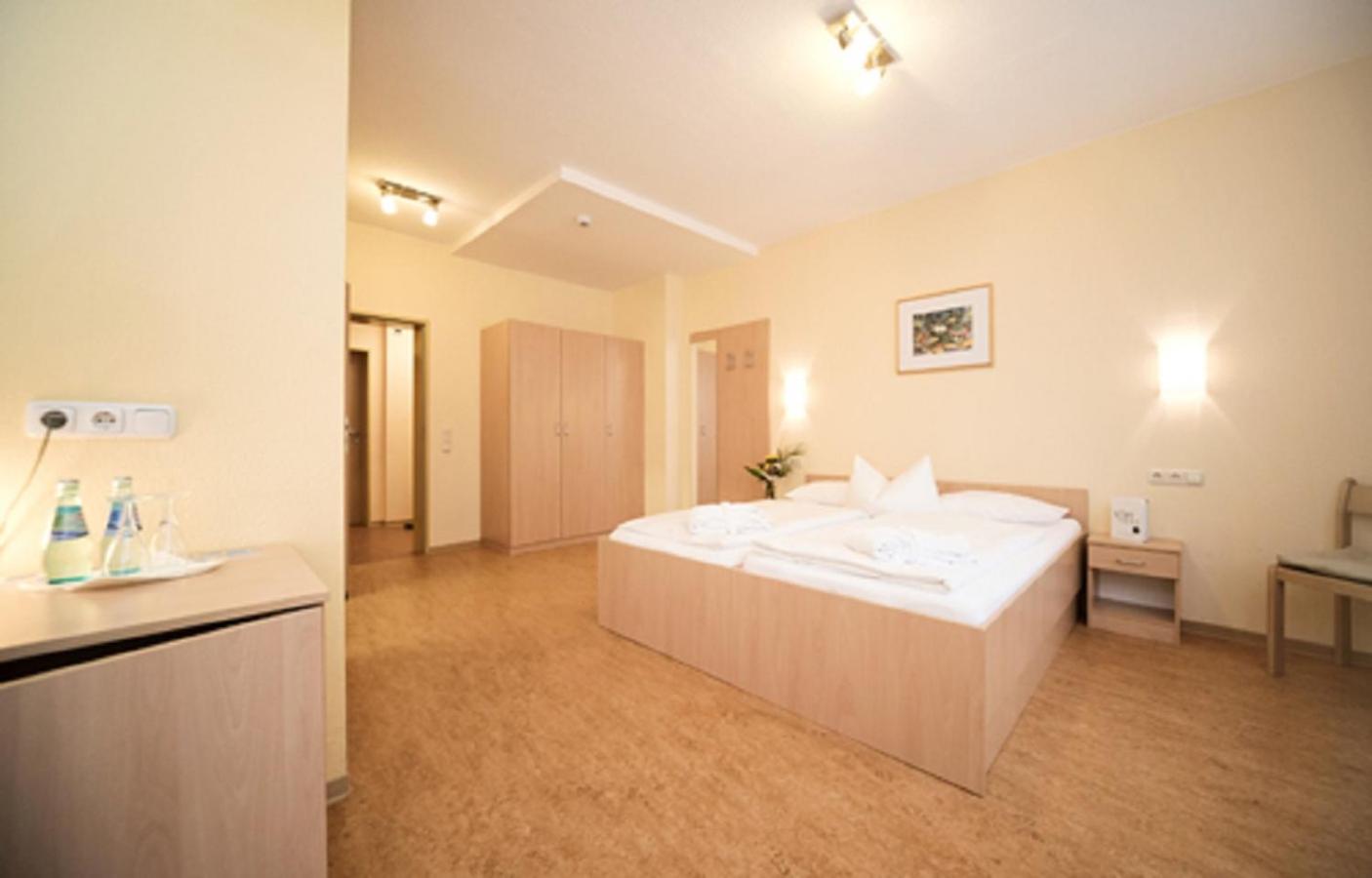 Double Room - Disability Access photo 2