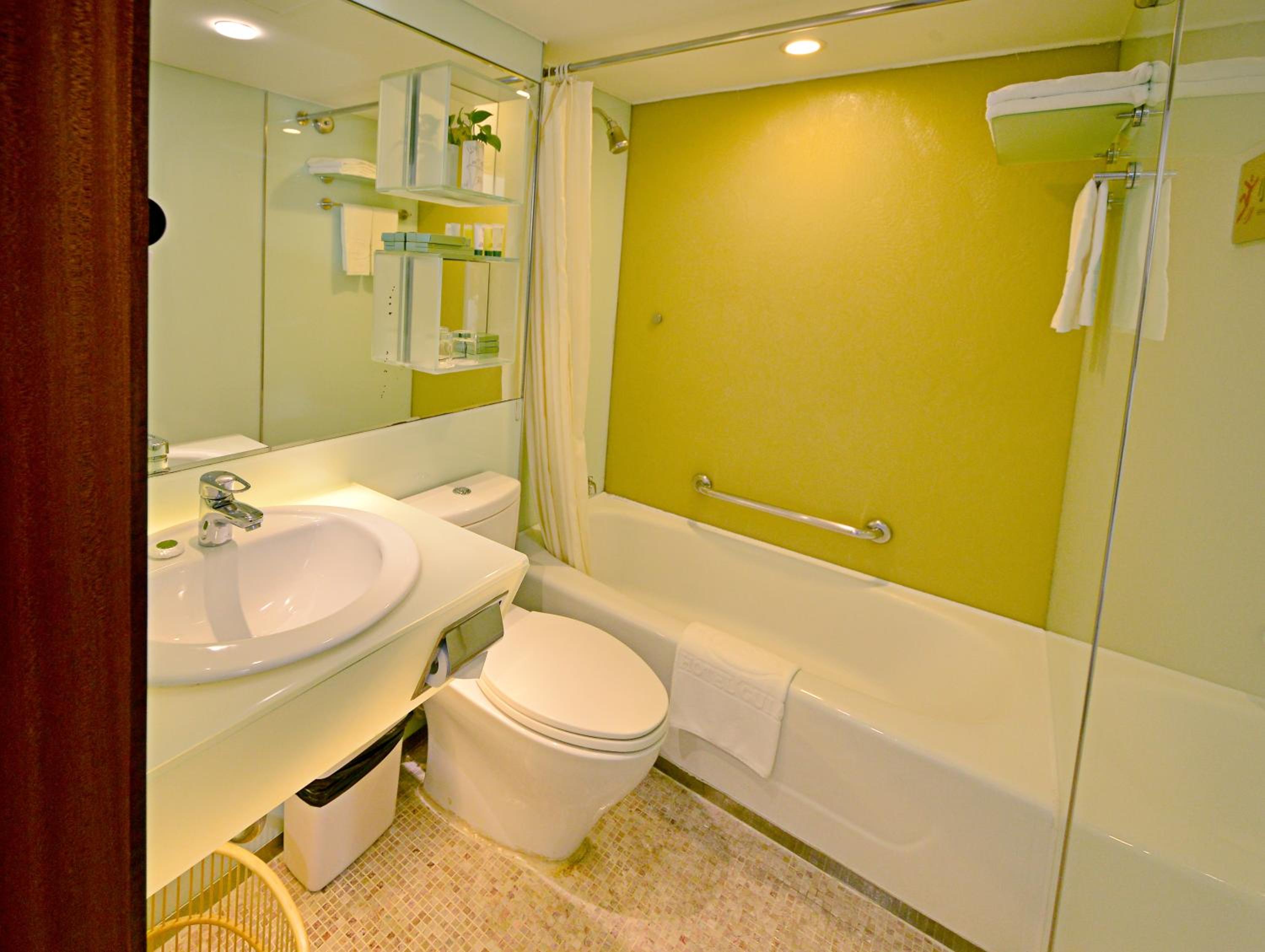 Standard Twin Room - Photo 6
