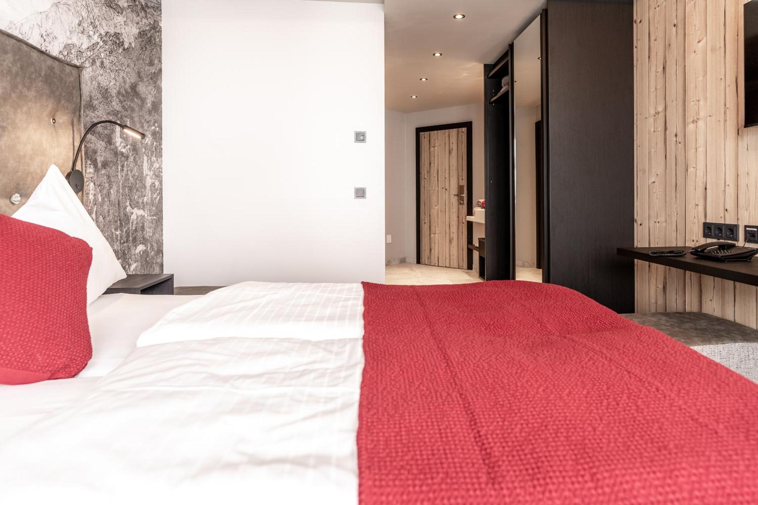 Budget Double Room photo 1