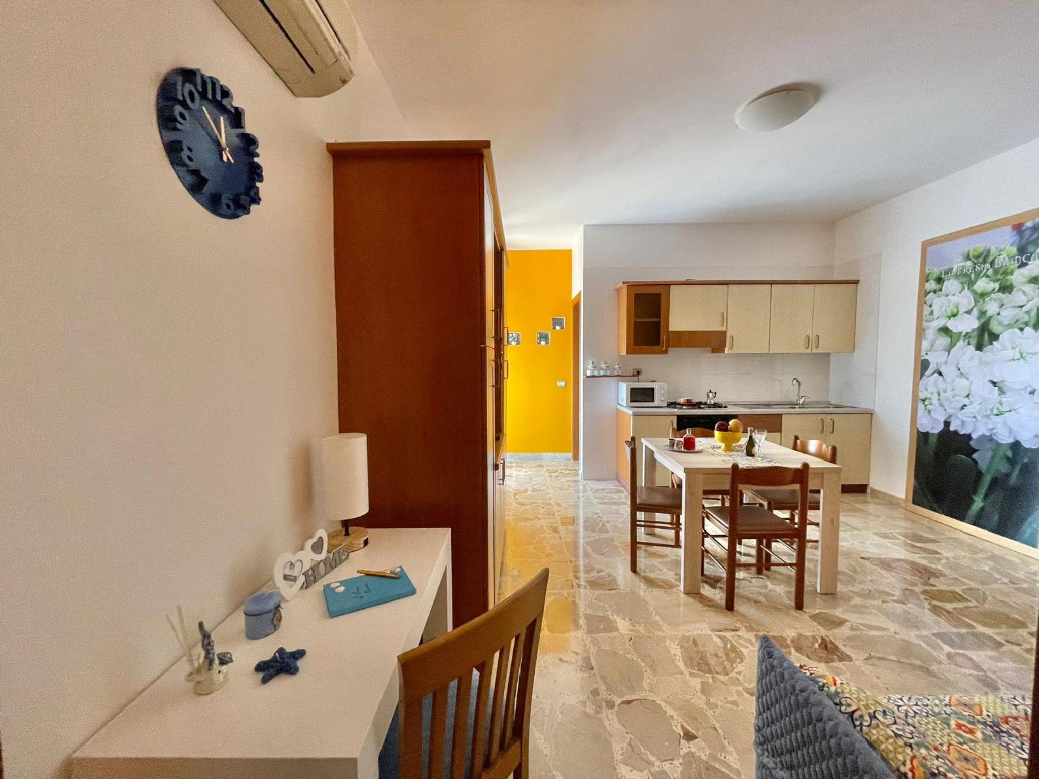 Apartment - Photo 3