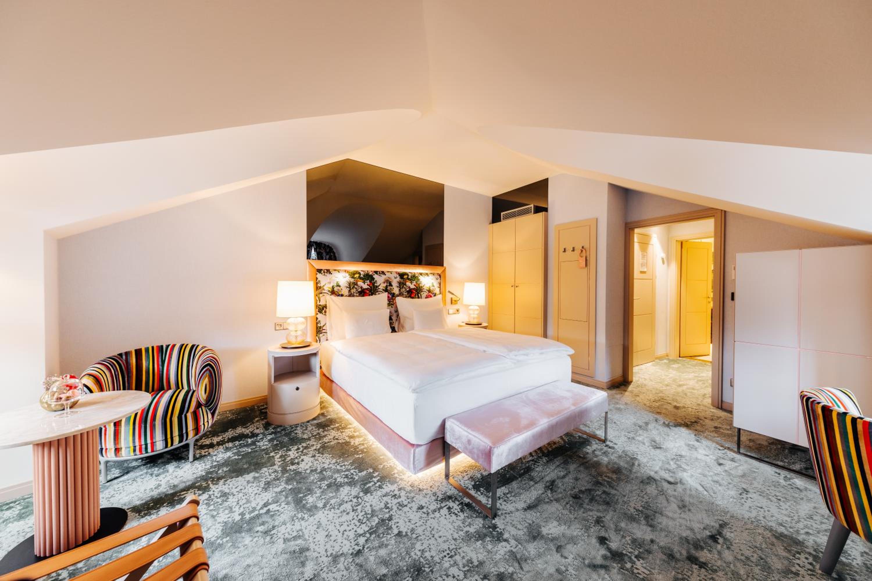 Standard Double Room - Photo 2
