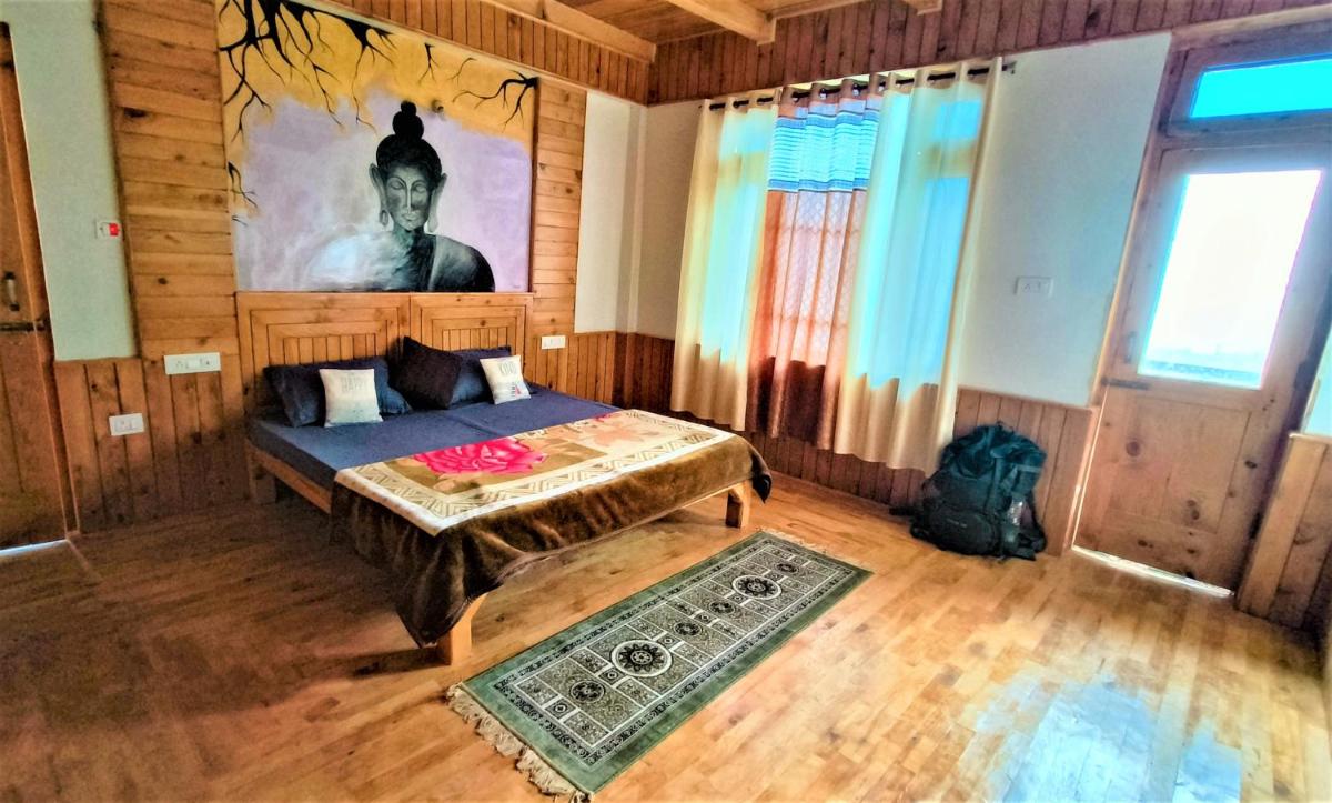 King Room with Mountain View photo 3