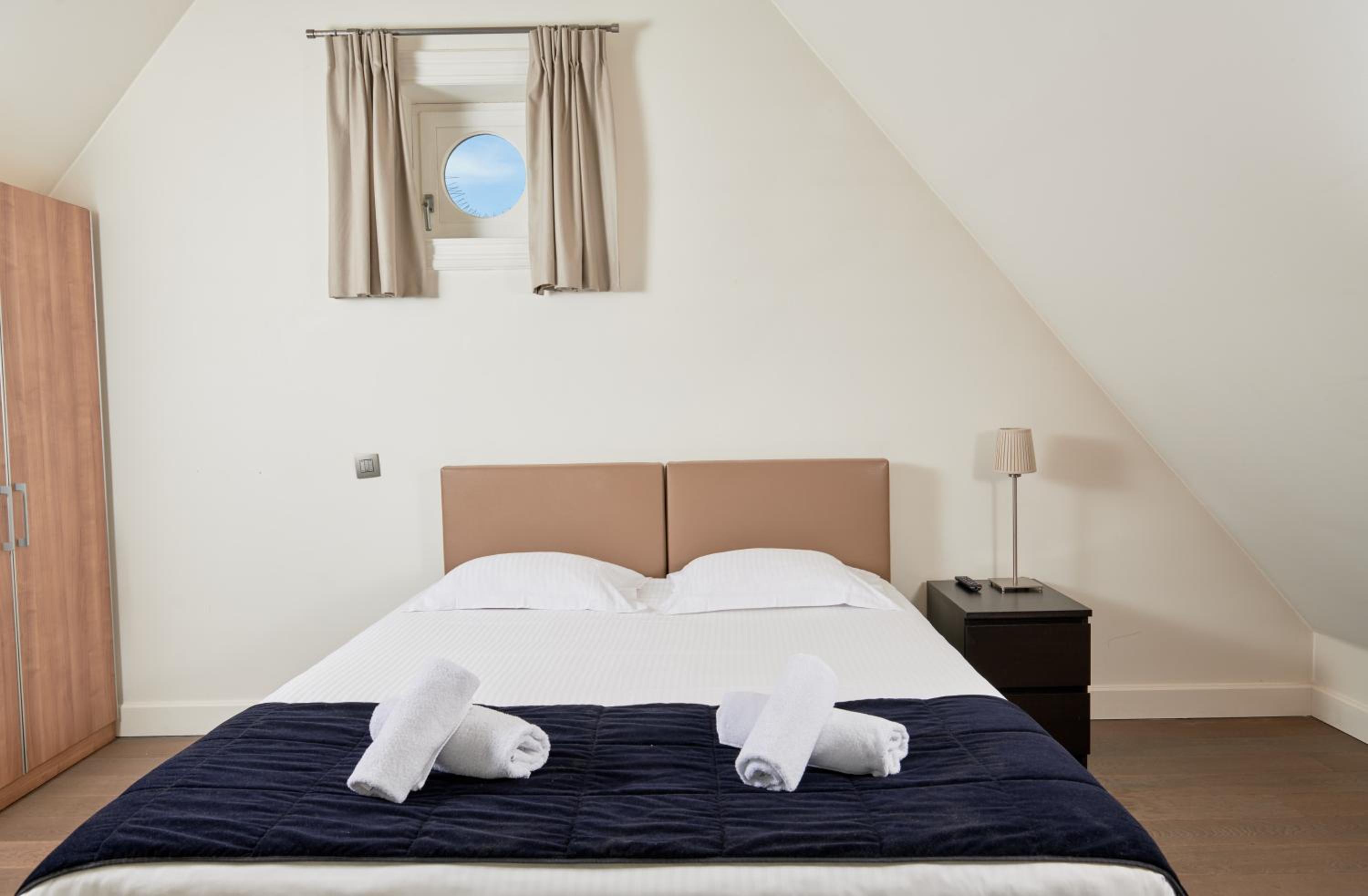 Double Room with Private Bathroom photo 2