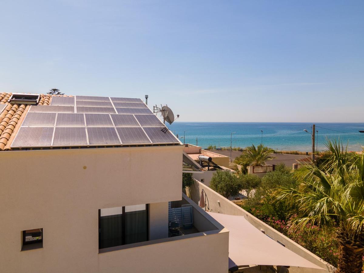 Double or Twin Room with Side Sea View