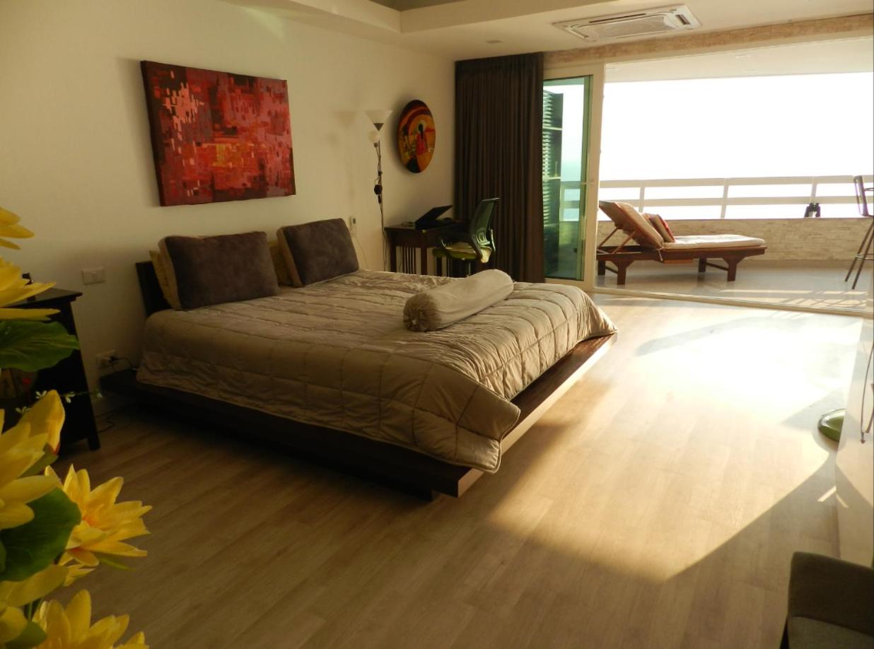 One-Bedroom Suite photo 3