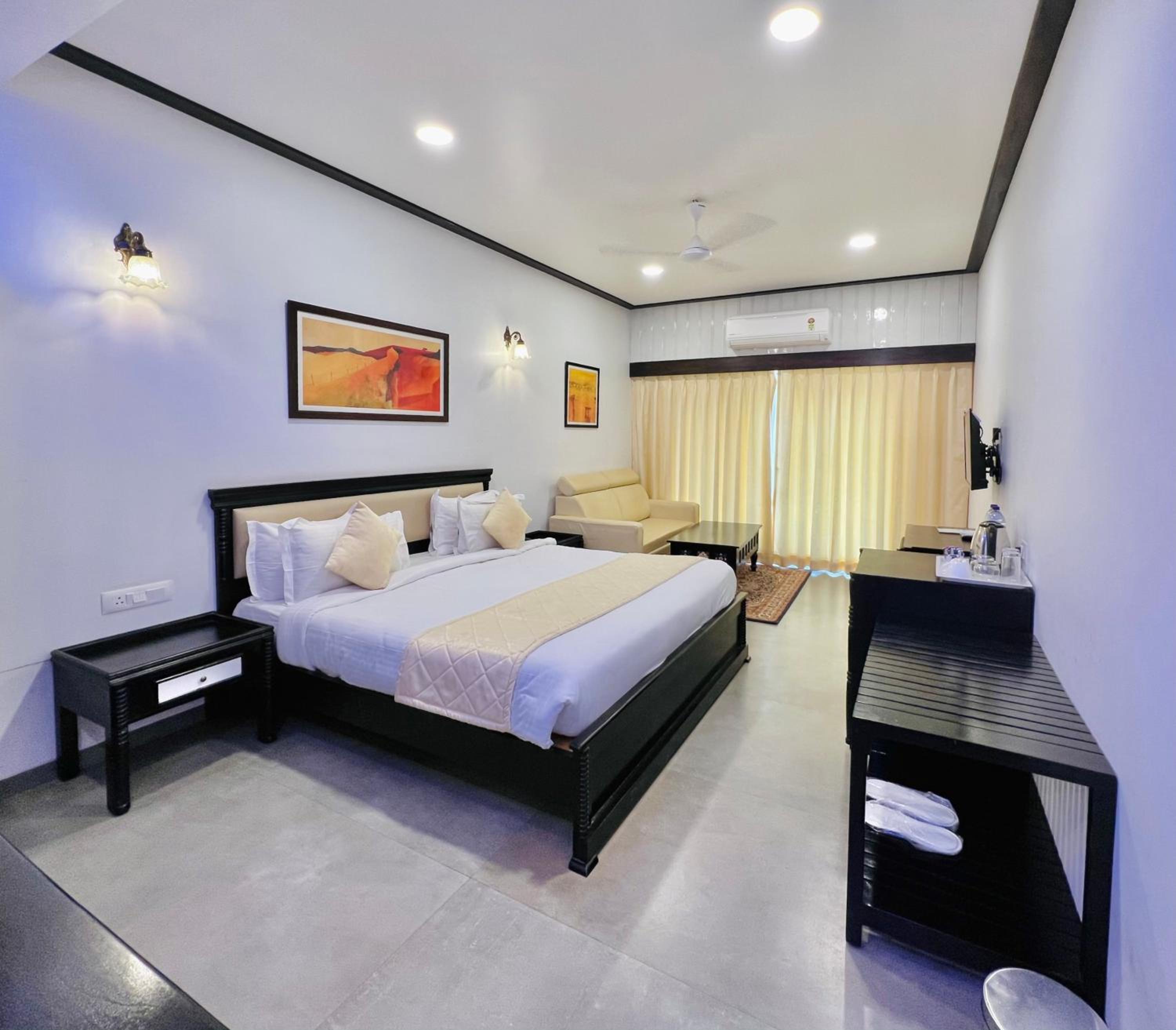 Queen Room with Garden View photo 1