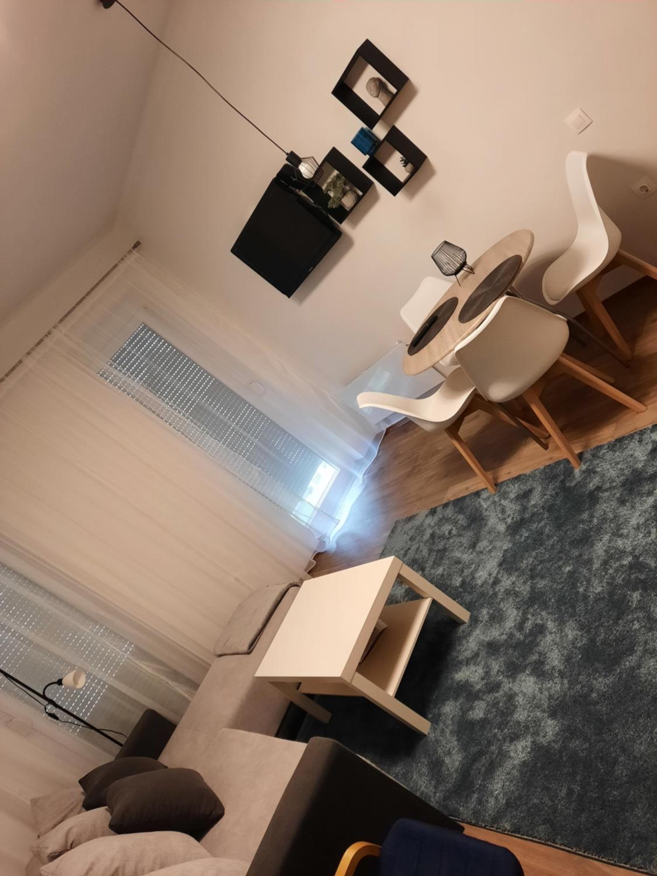 One-Bedroom Apartment - Photo 16