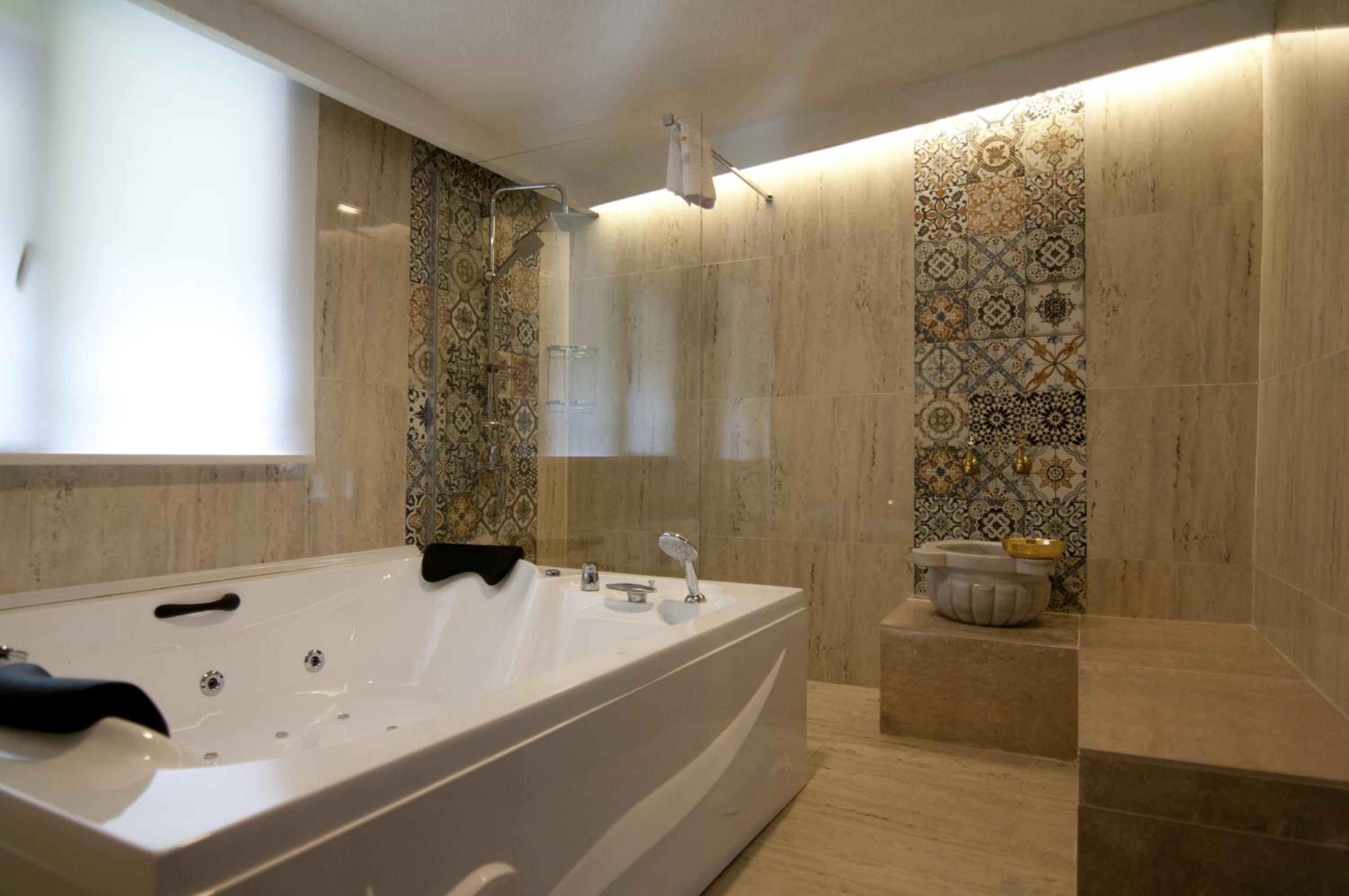 Suite with Balcony photo 3