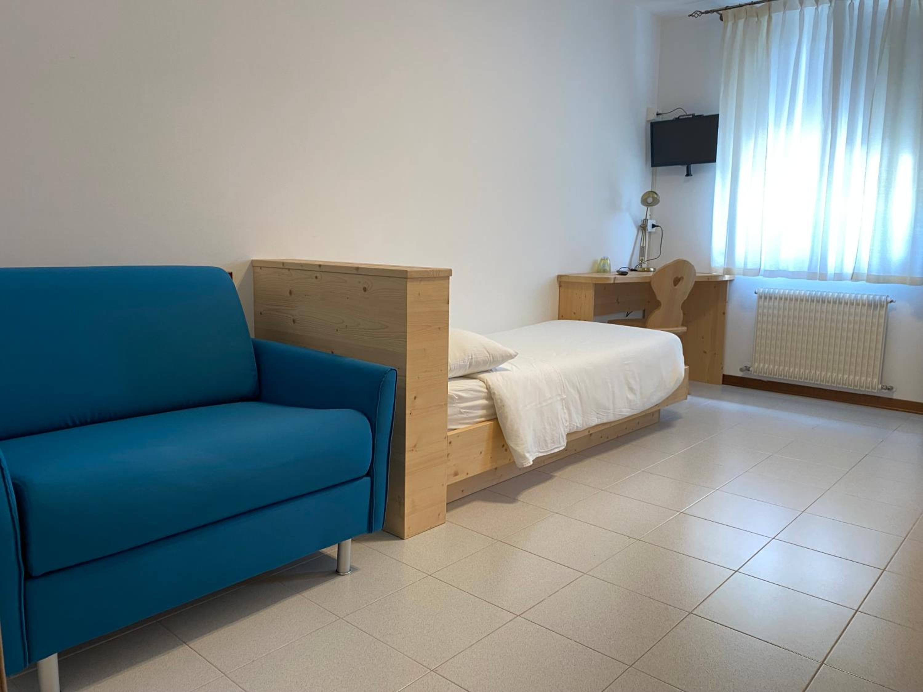 Twin Room - Disability Access photo 1