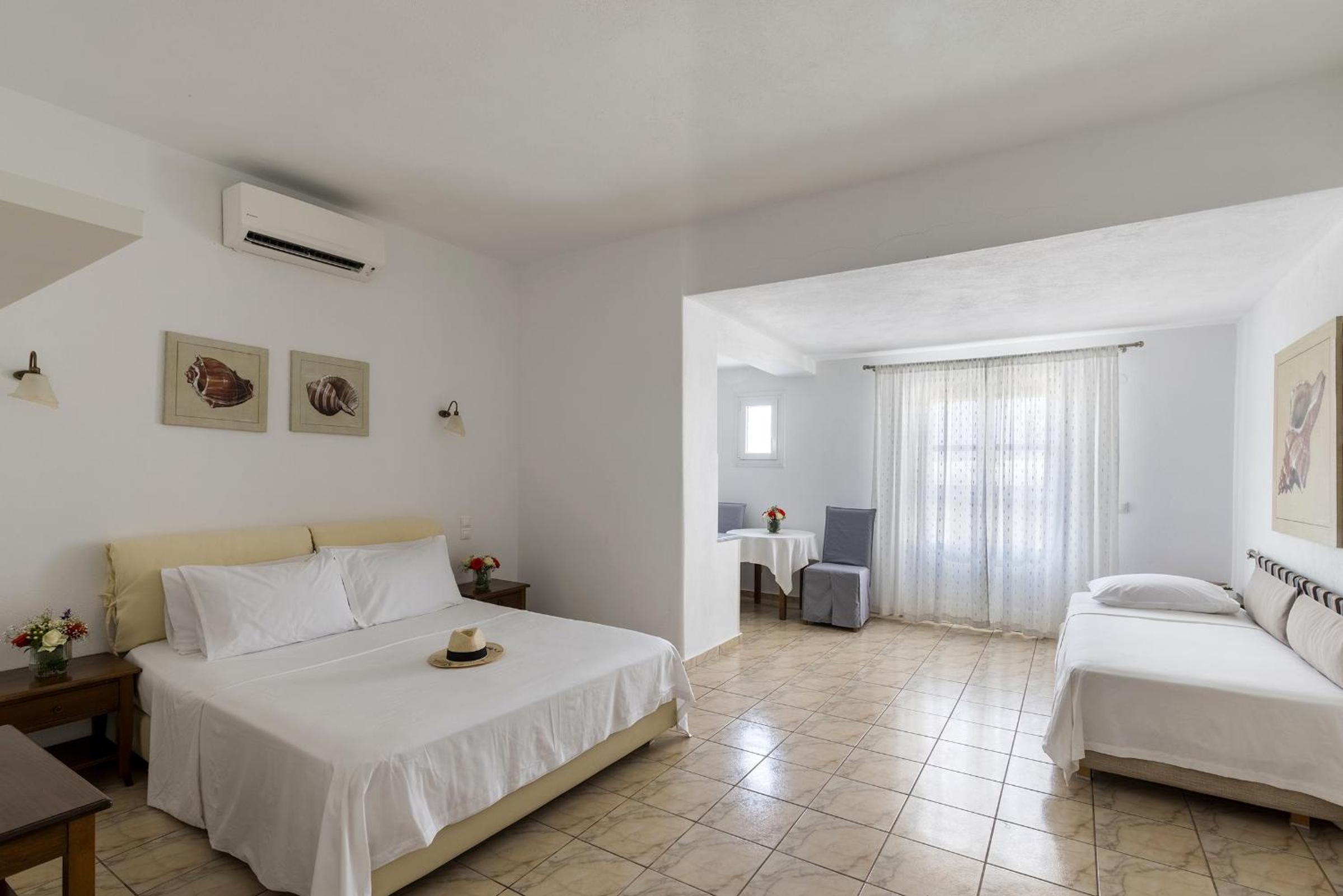 Triple Room with Garden View photo 1