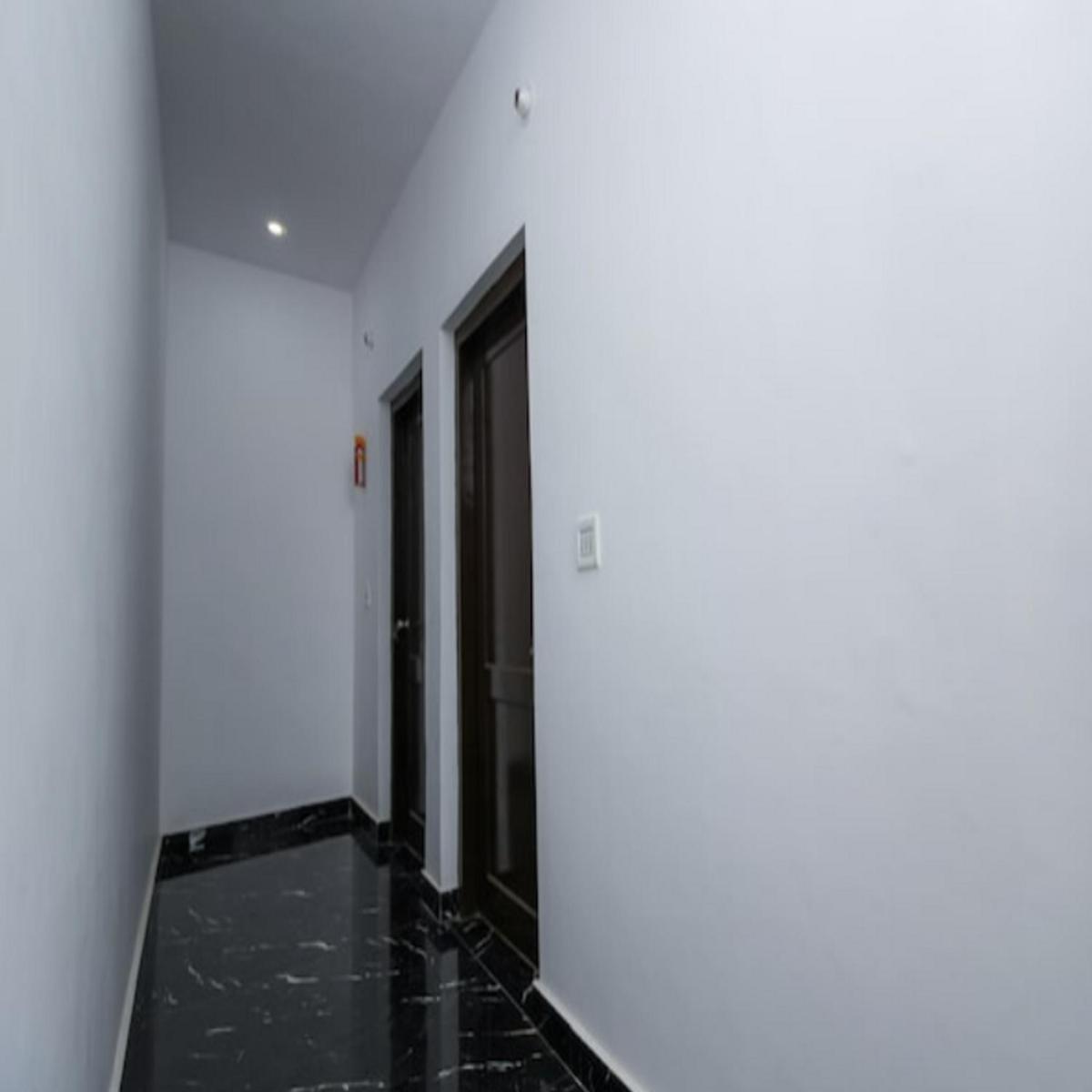 Deluxe Room - Photo 4