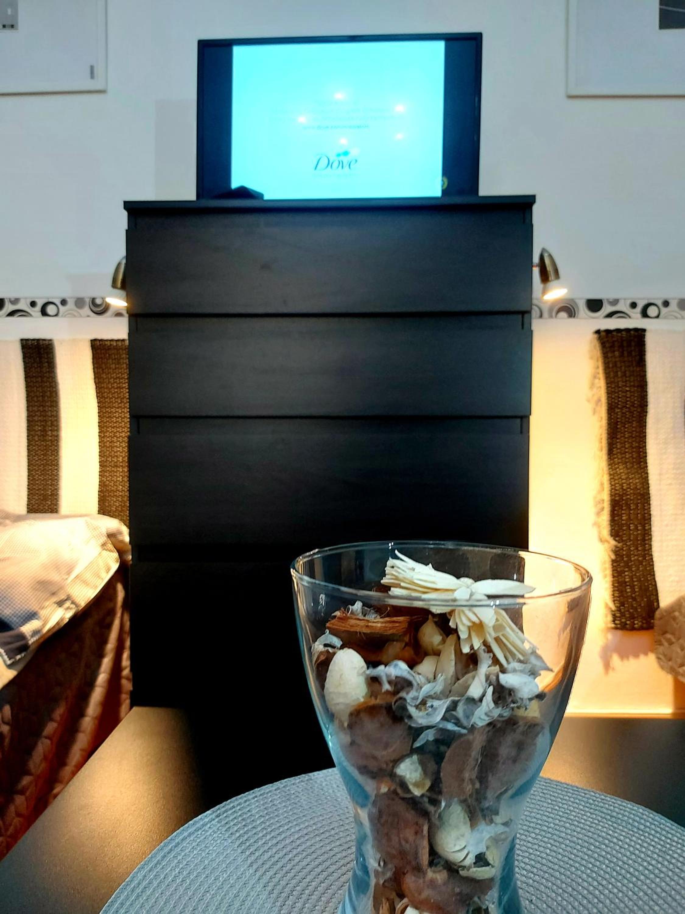 One-Bedroom Apartment - Photo 19
