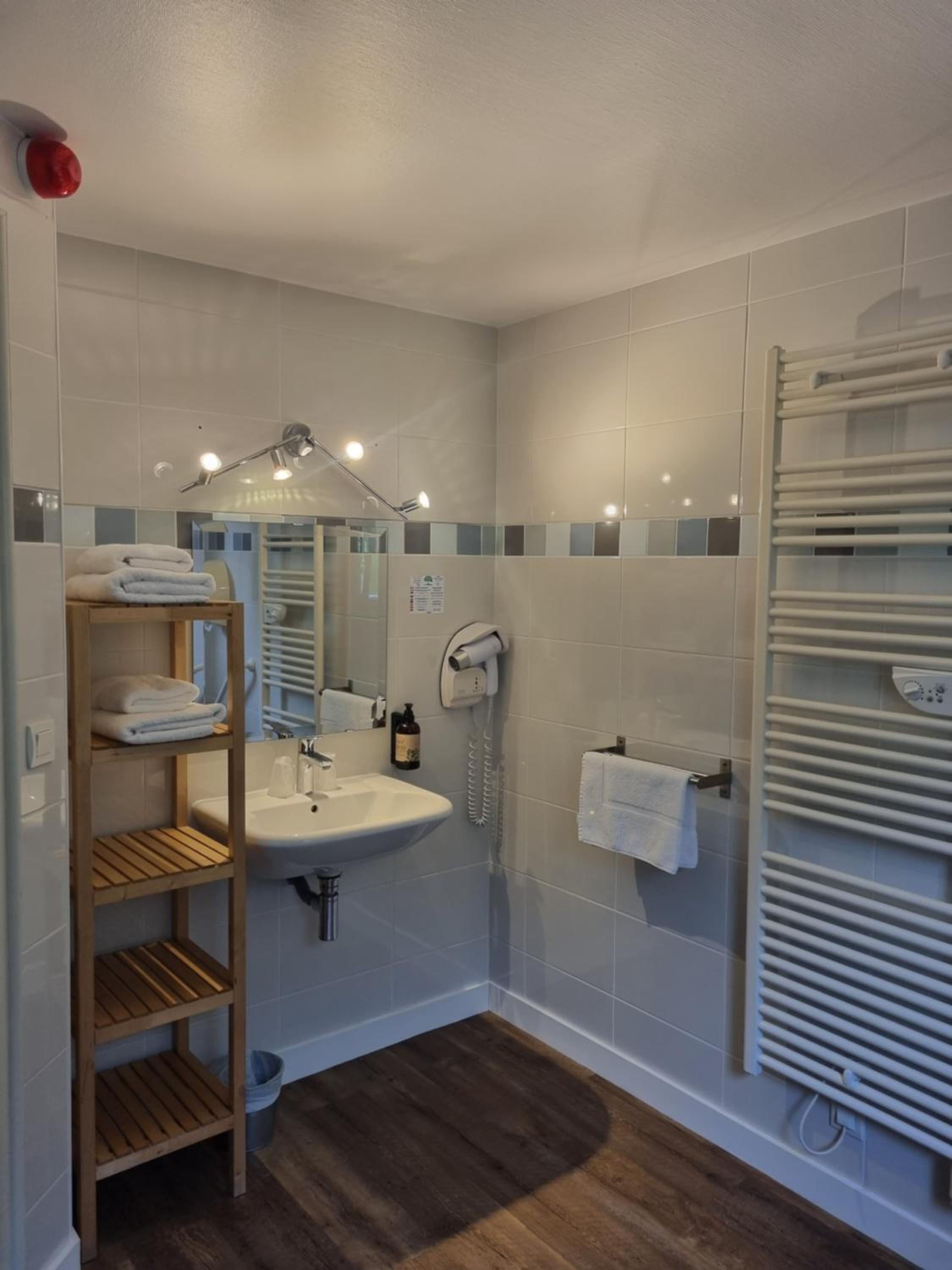 Double Room - Disability Access - optional extra bed at an additional cost photo 3