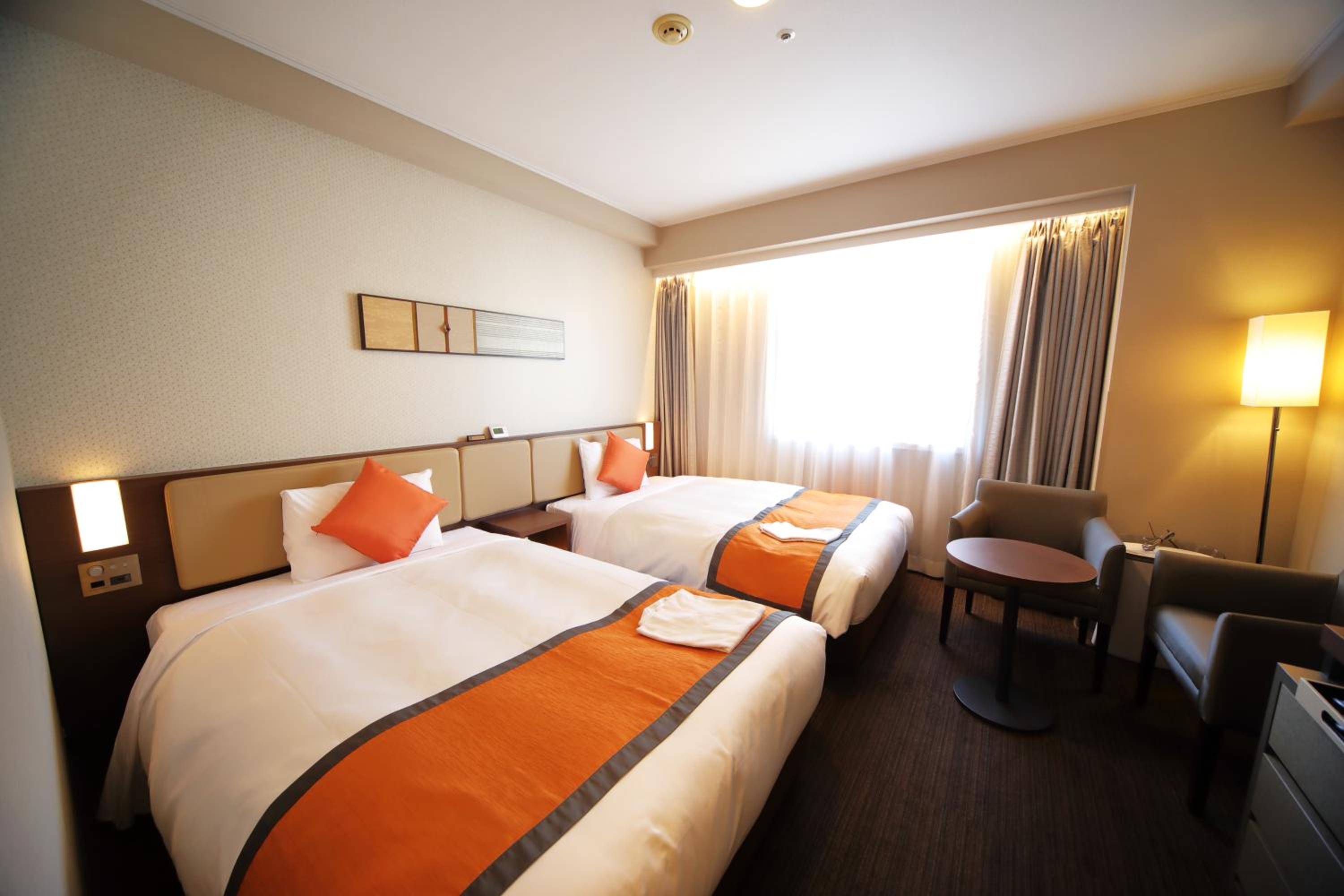 Standard Twin Room - Non-Smoking photo 3