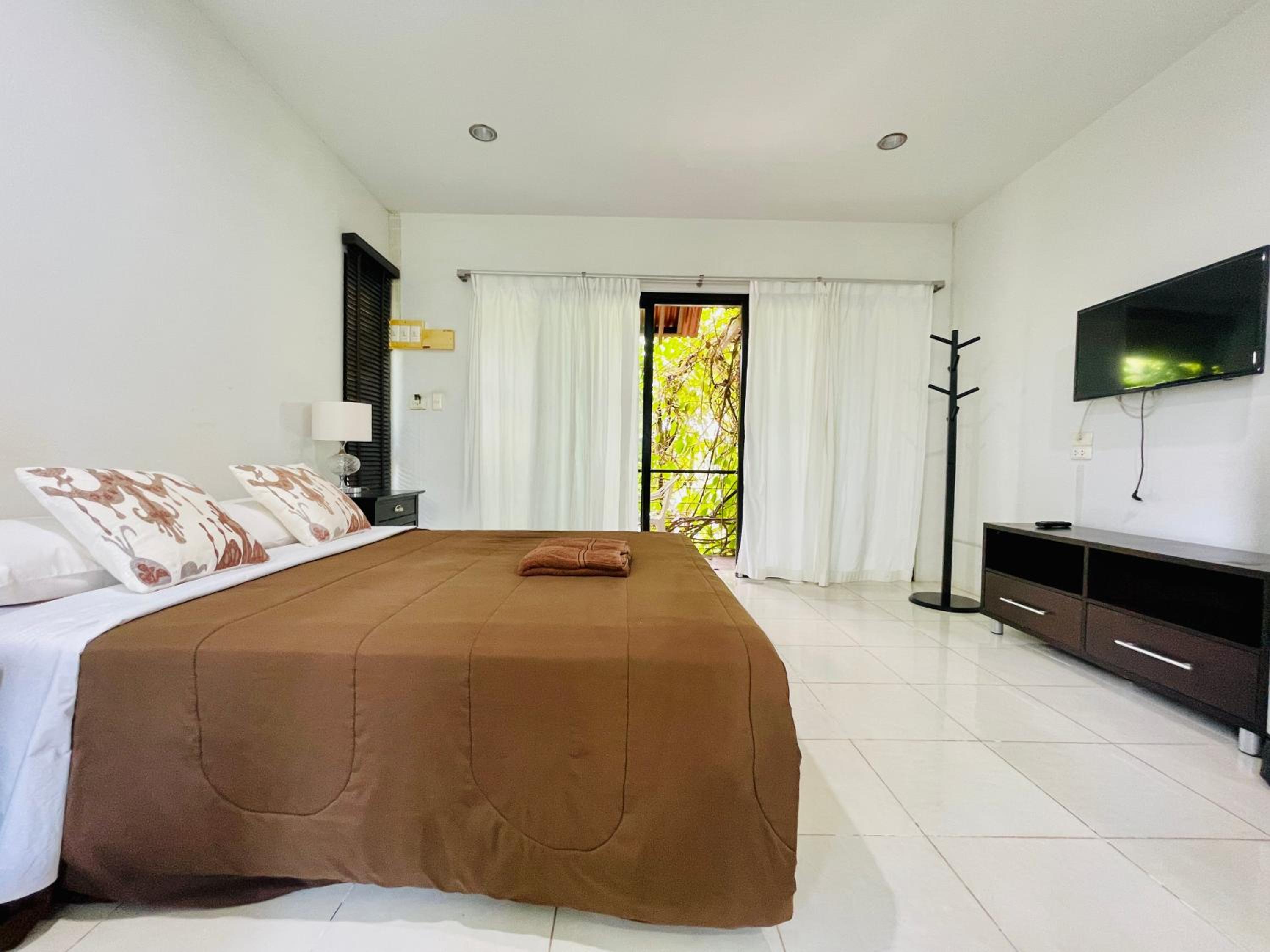 Deluxe Double Room photo 2