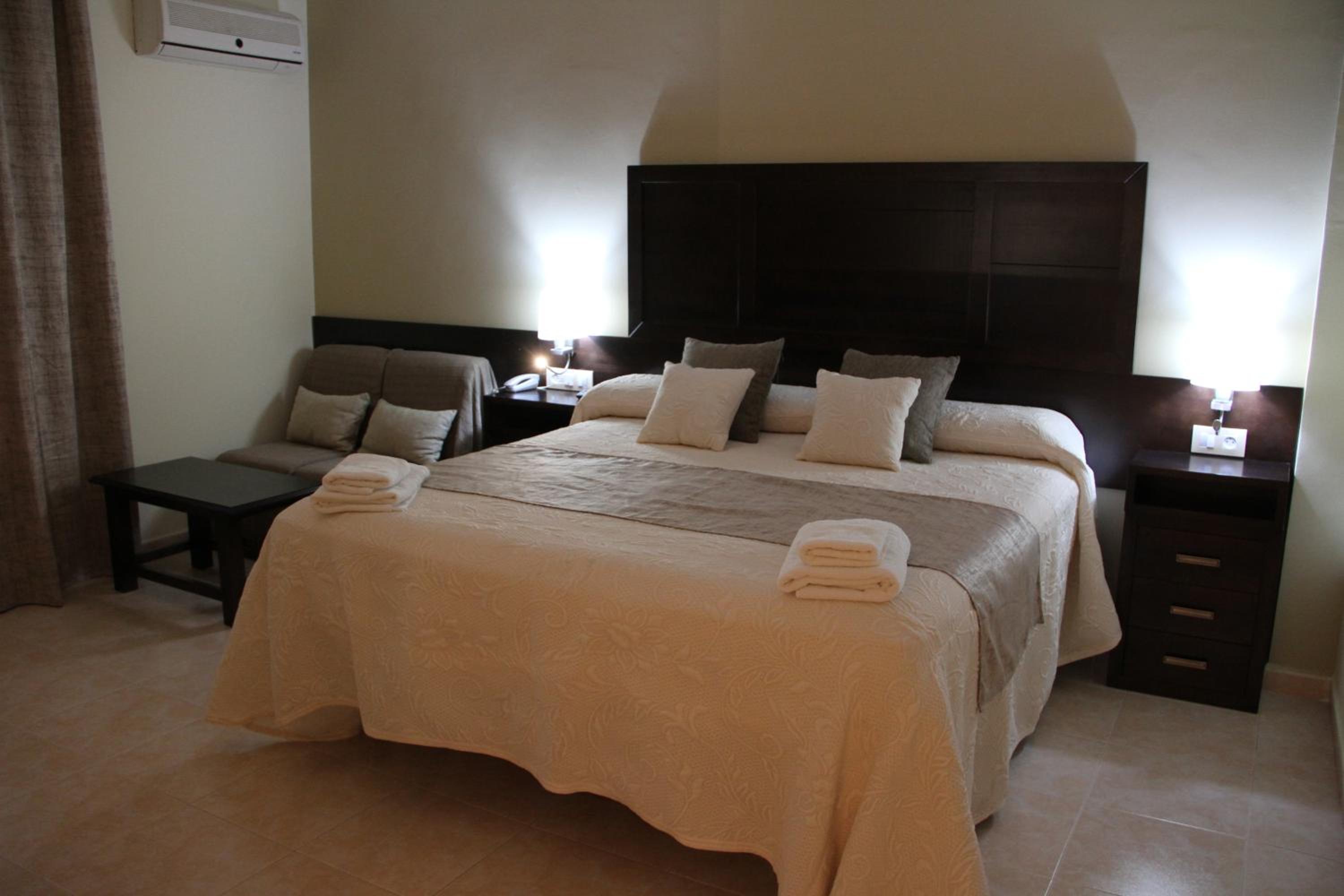 Junior Suite - Photo 12