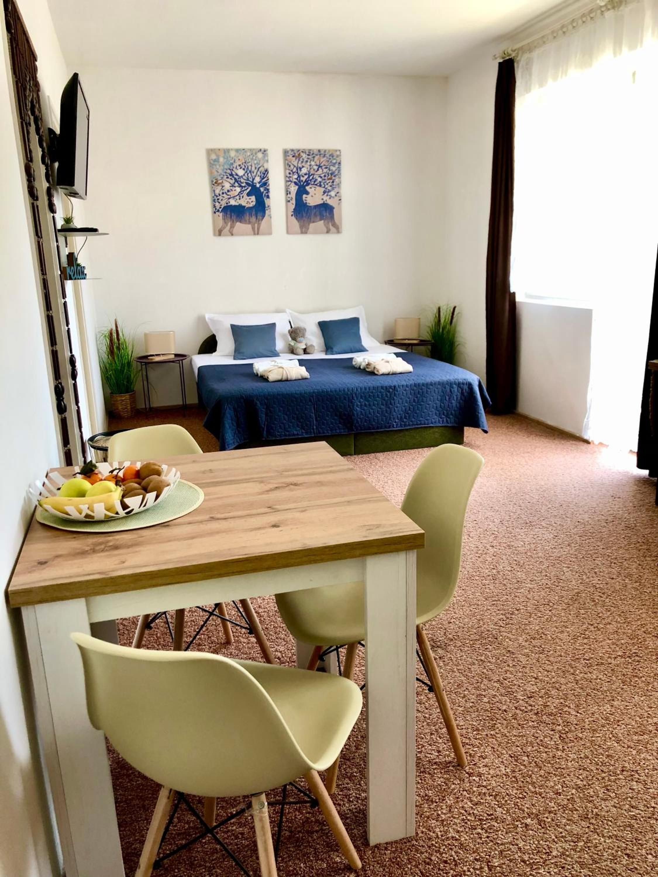 Apartment with Balcony photo 1