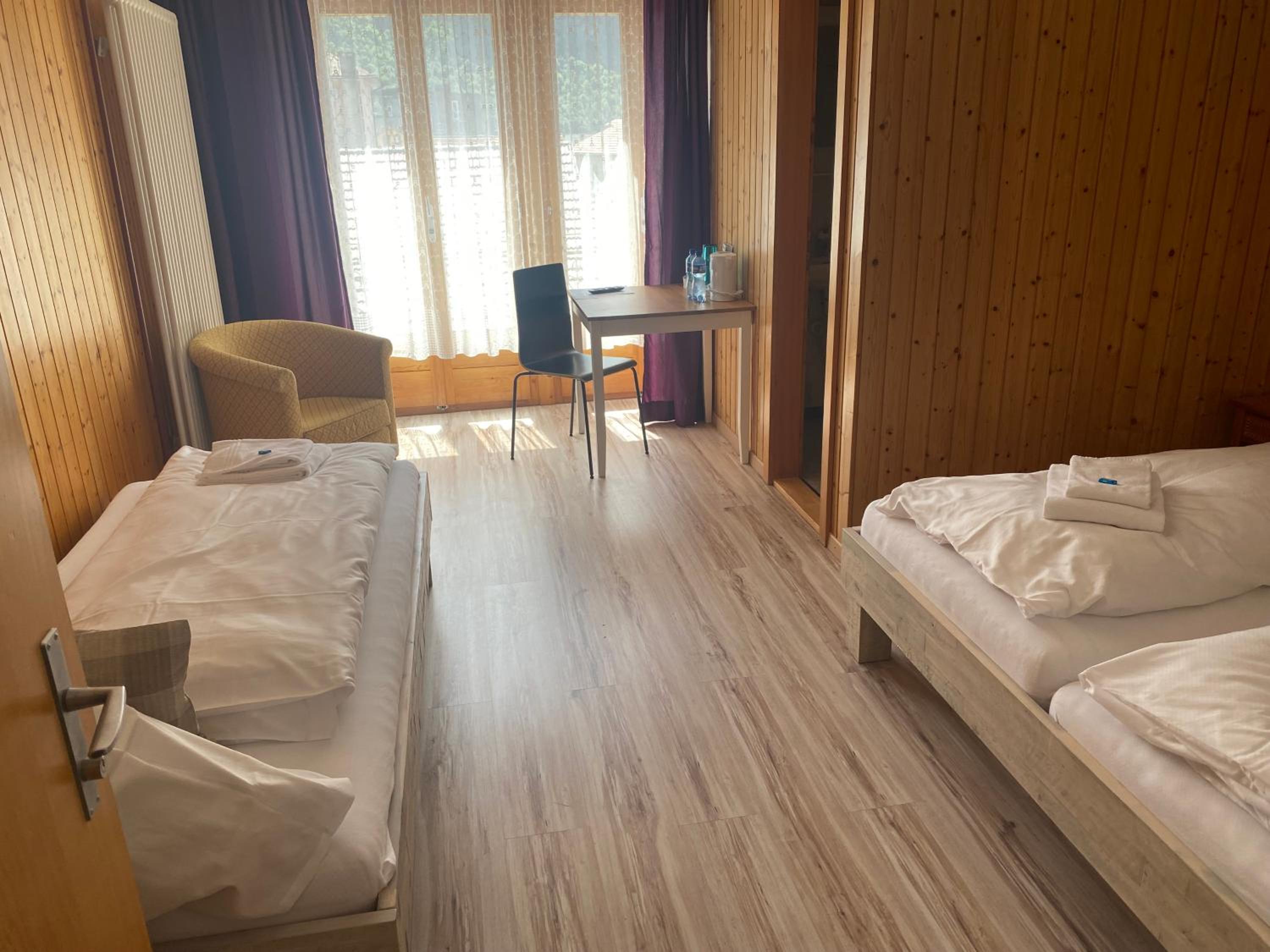 Triple Room - Photo 2