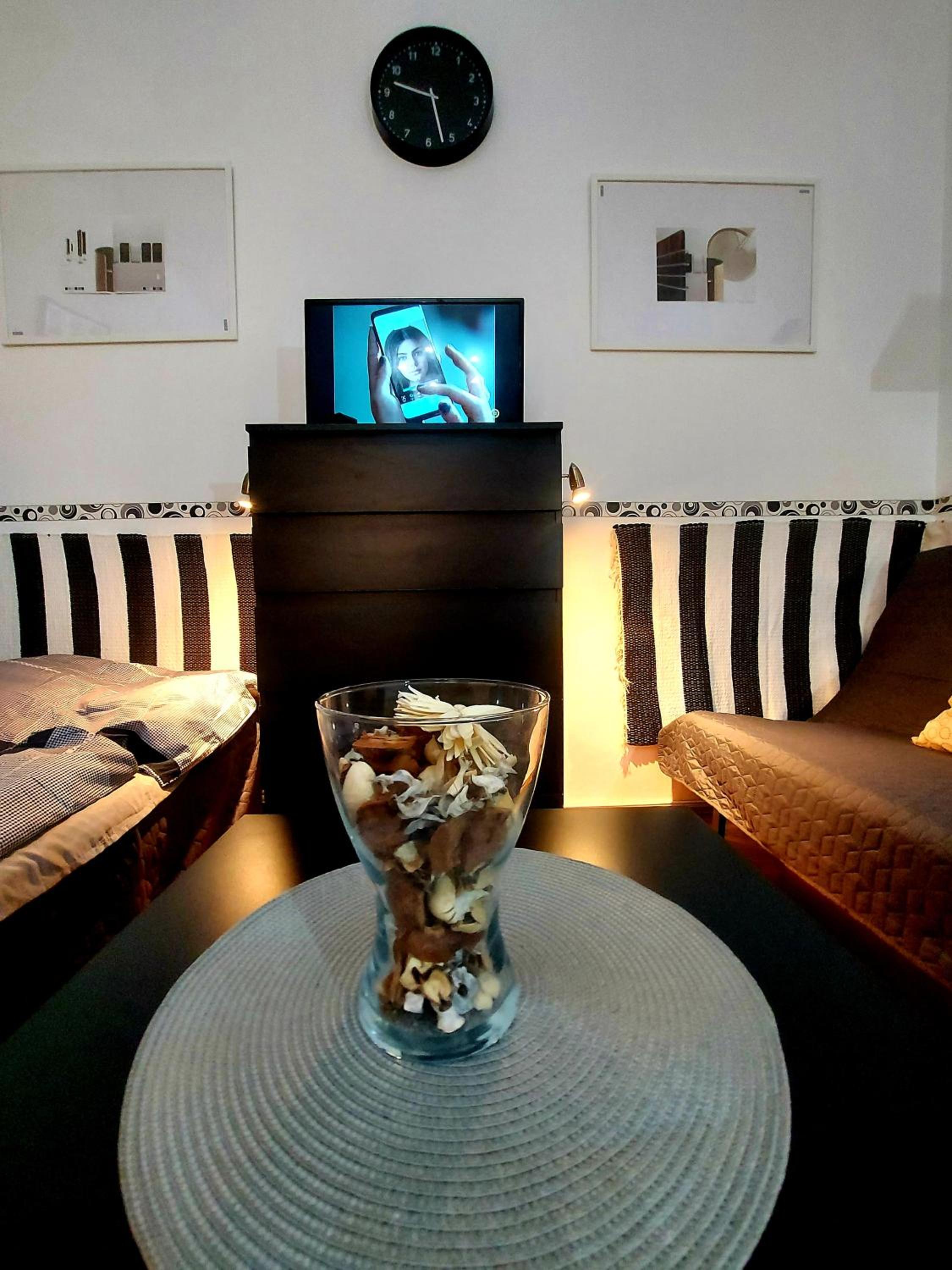 One-Bedroom Apartment - Photo 24