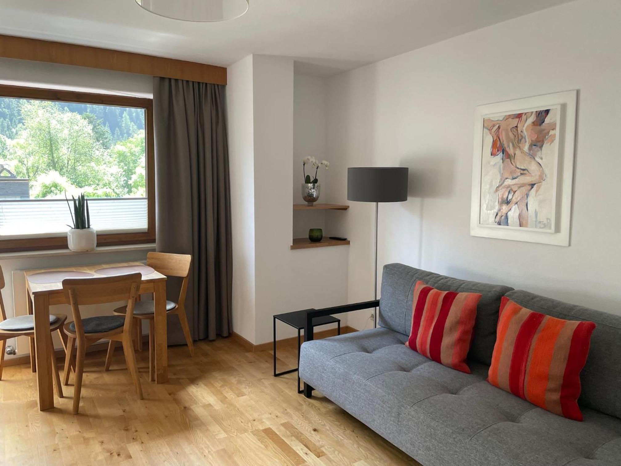 One-Bedroom Apartment photo 3