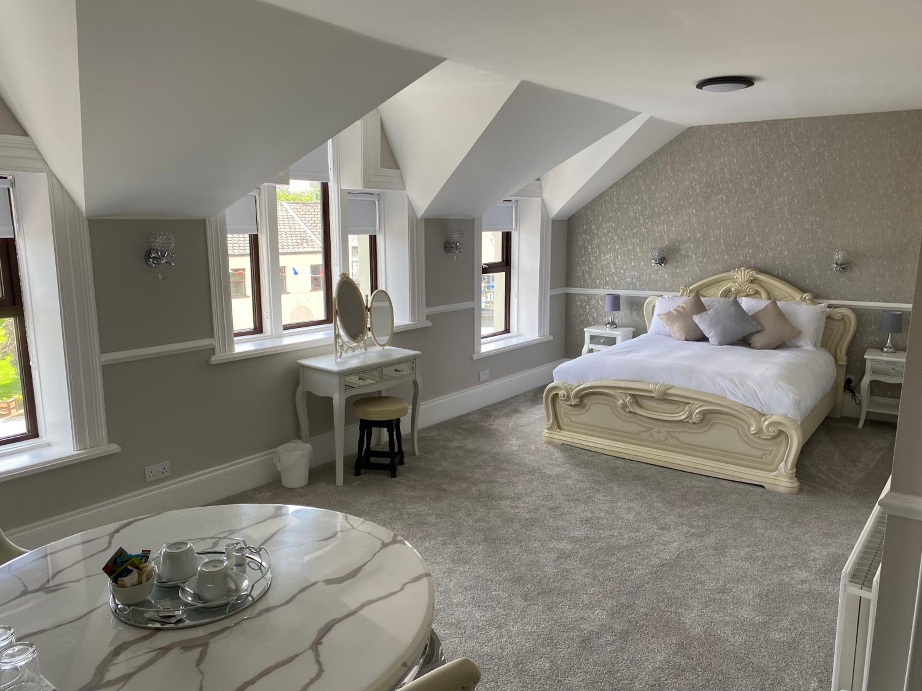 Deluxe Double Room with Bath photo 1