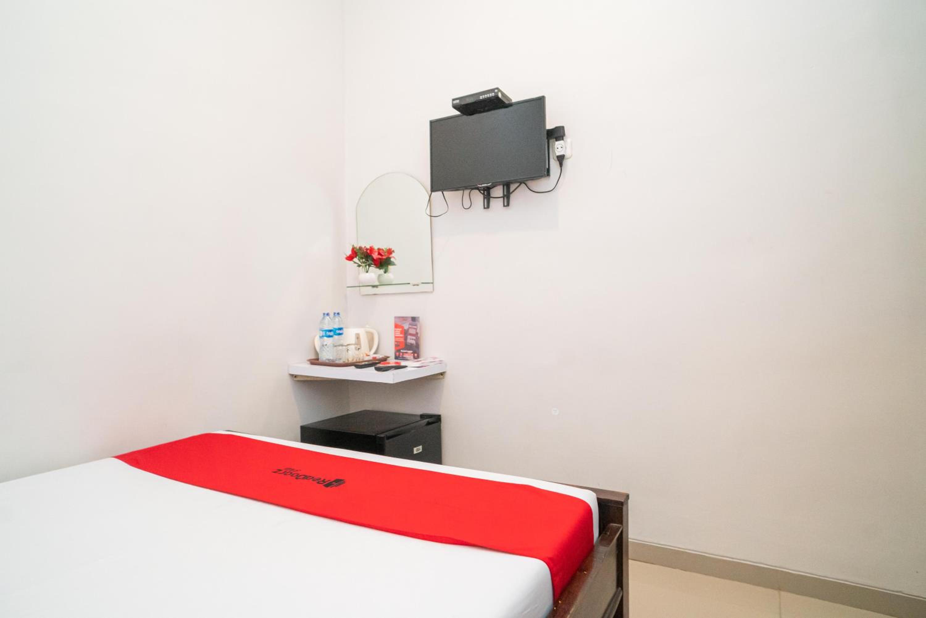 Double Room - Photo 5