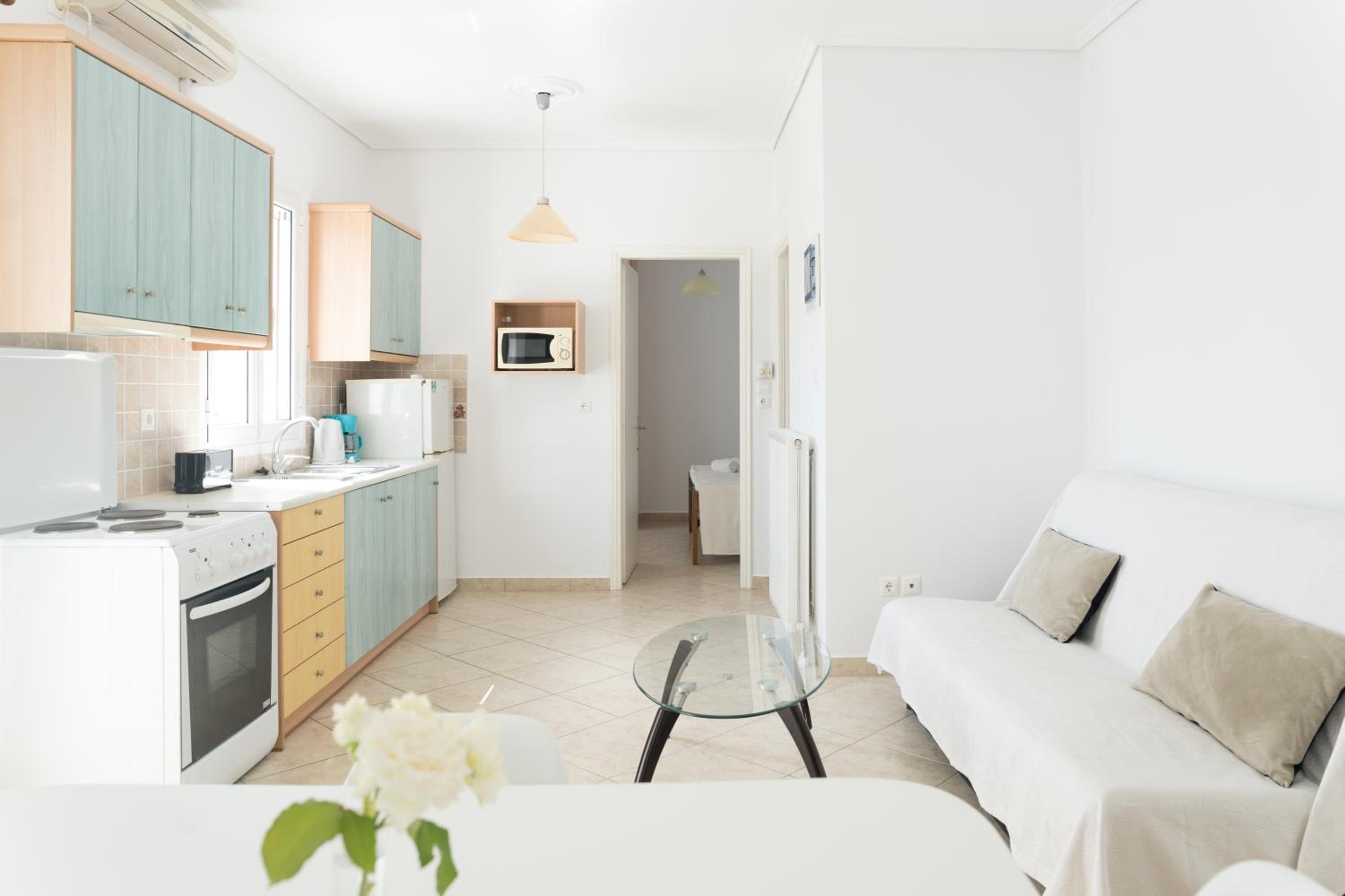 One-Bedroom Apartment (3 Adults) photo 2