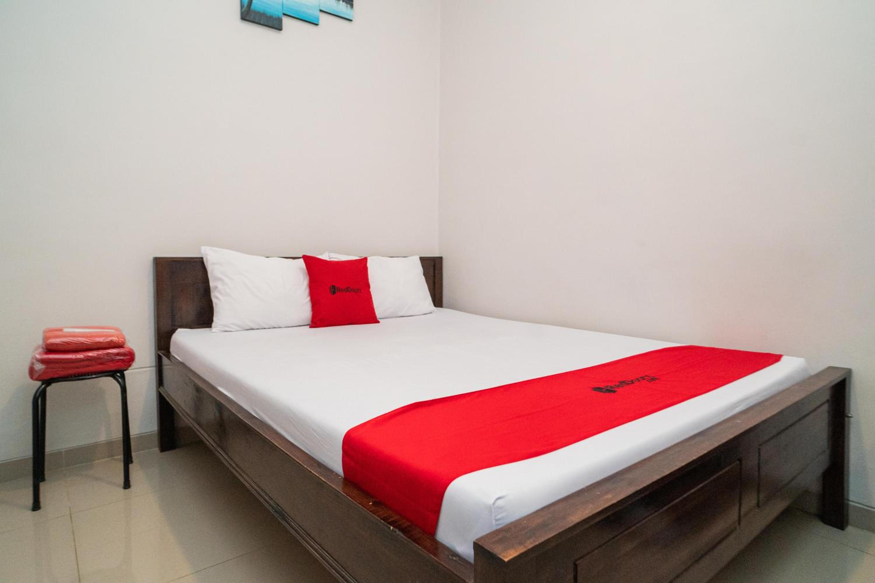 Double Room - Photo 2