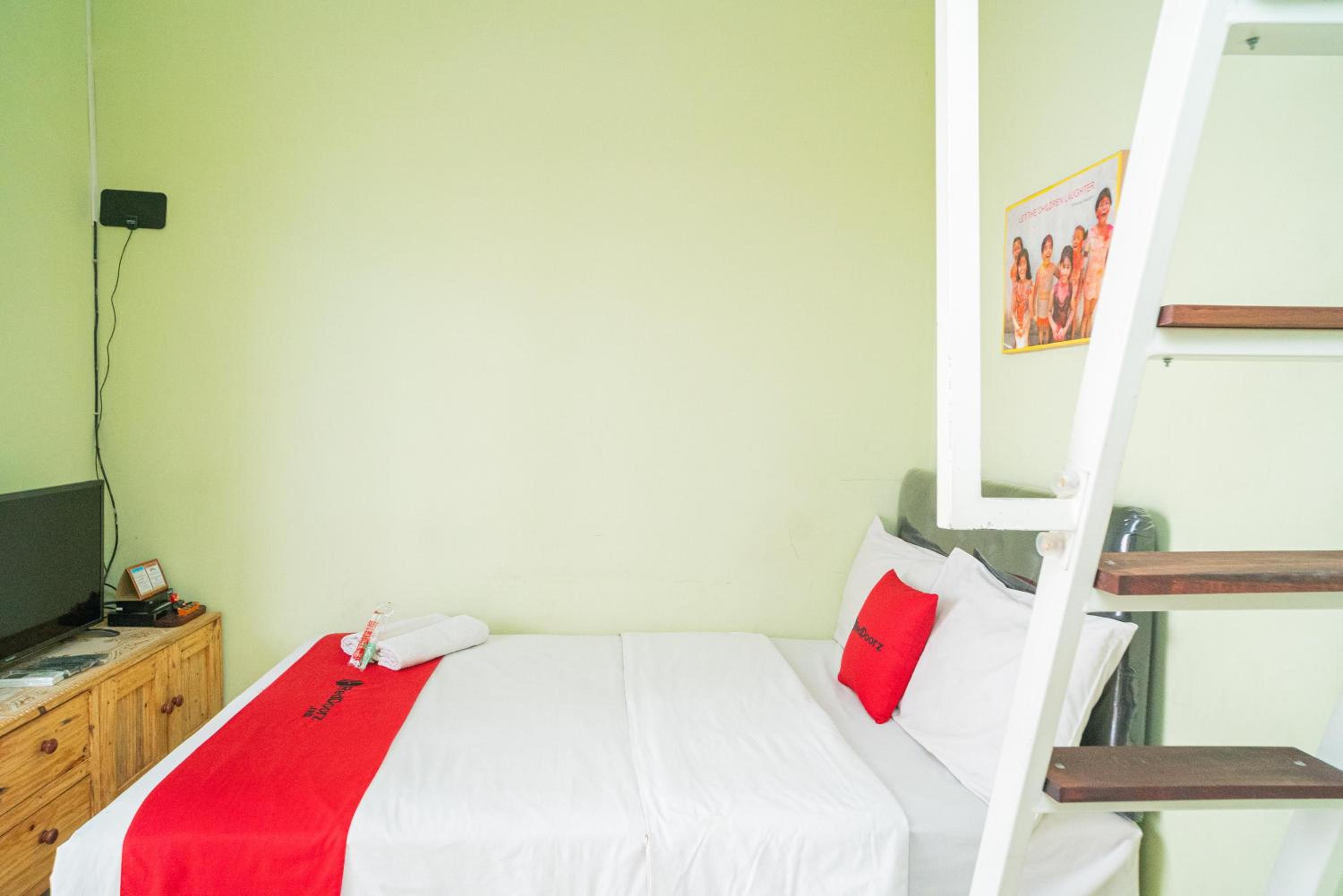 Double Room - Photo 1