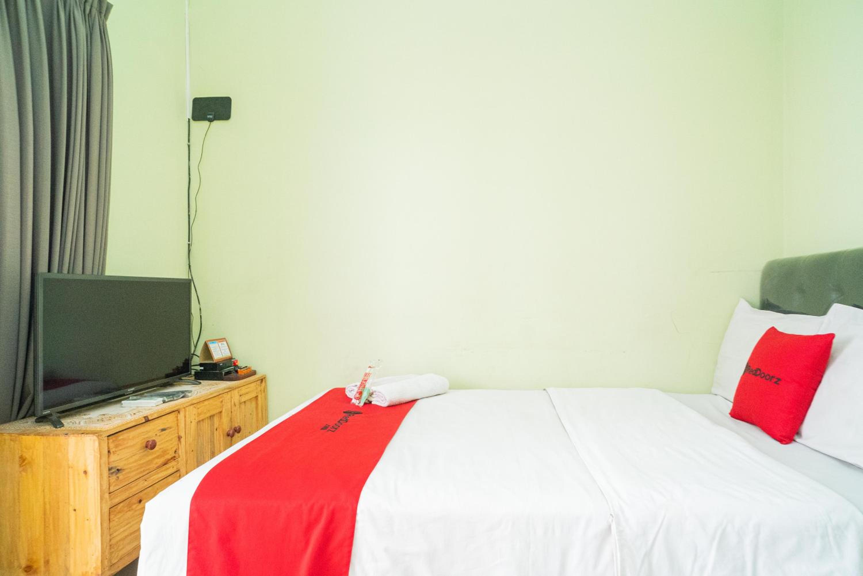 Double Room - Photo 4
