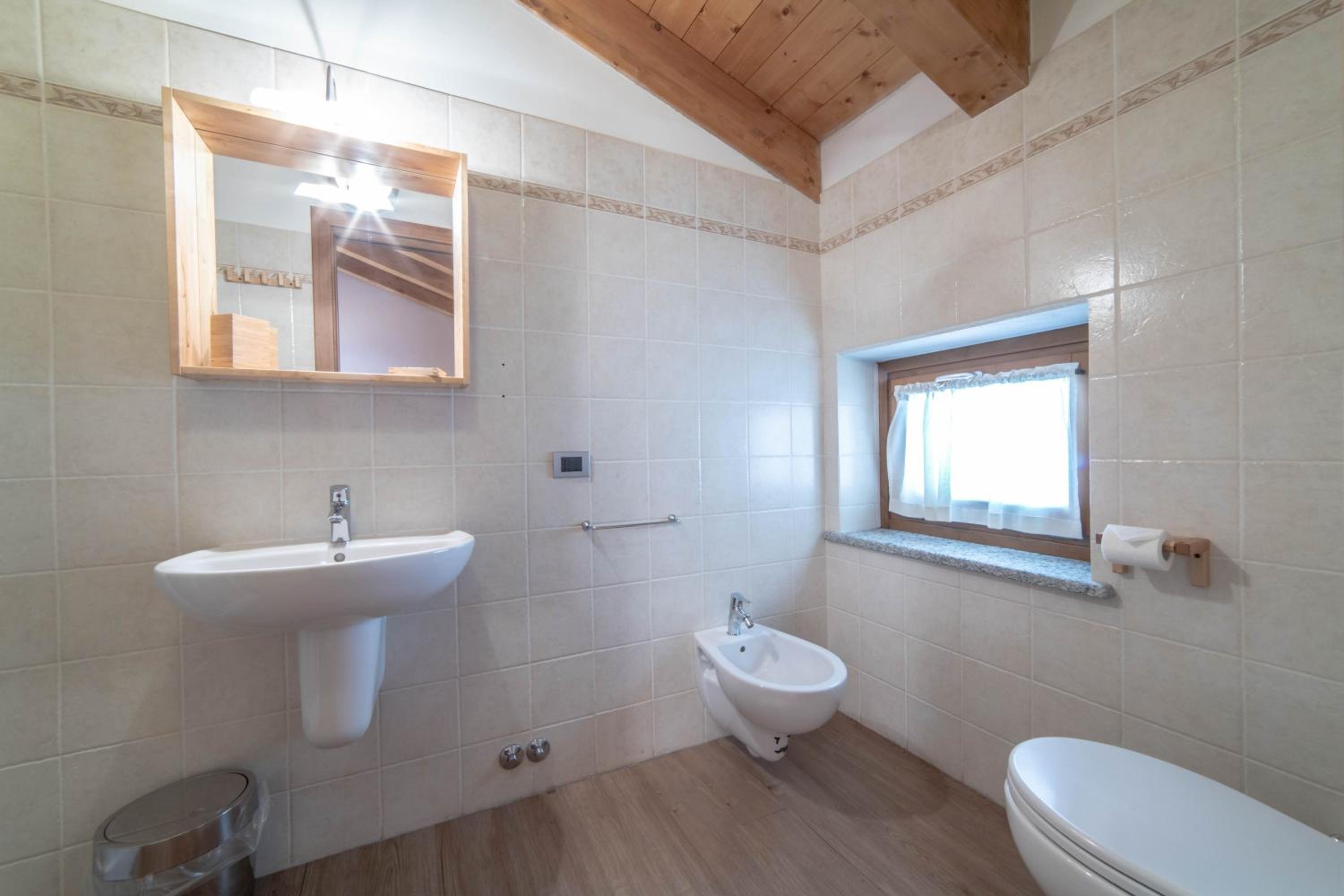 Triple Room - Photo 2