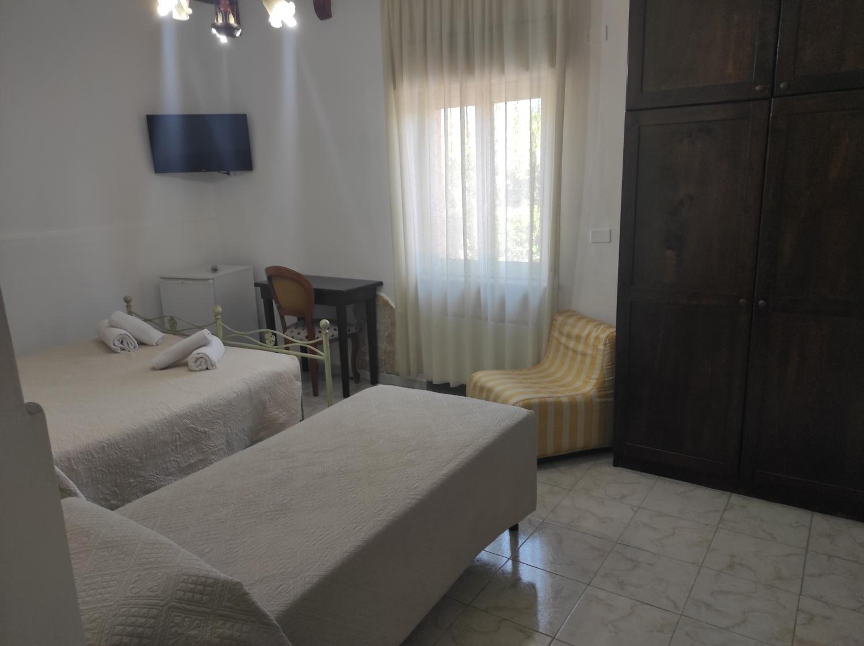 Comfort Triple Room - Photo 3
