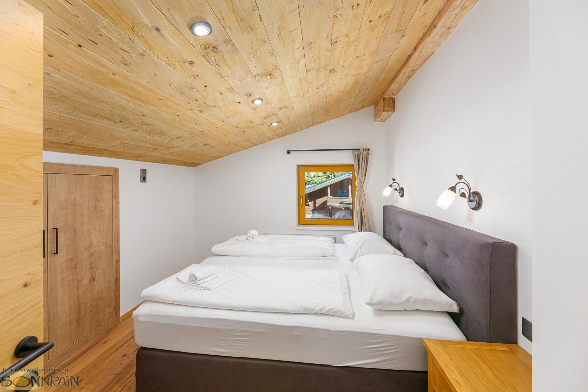 Three-Bedroom Apartment - Photo 1