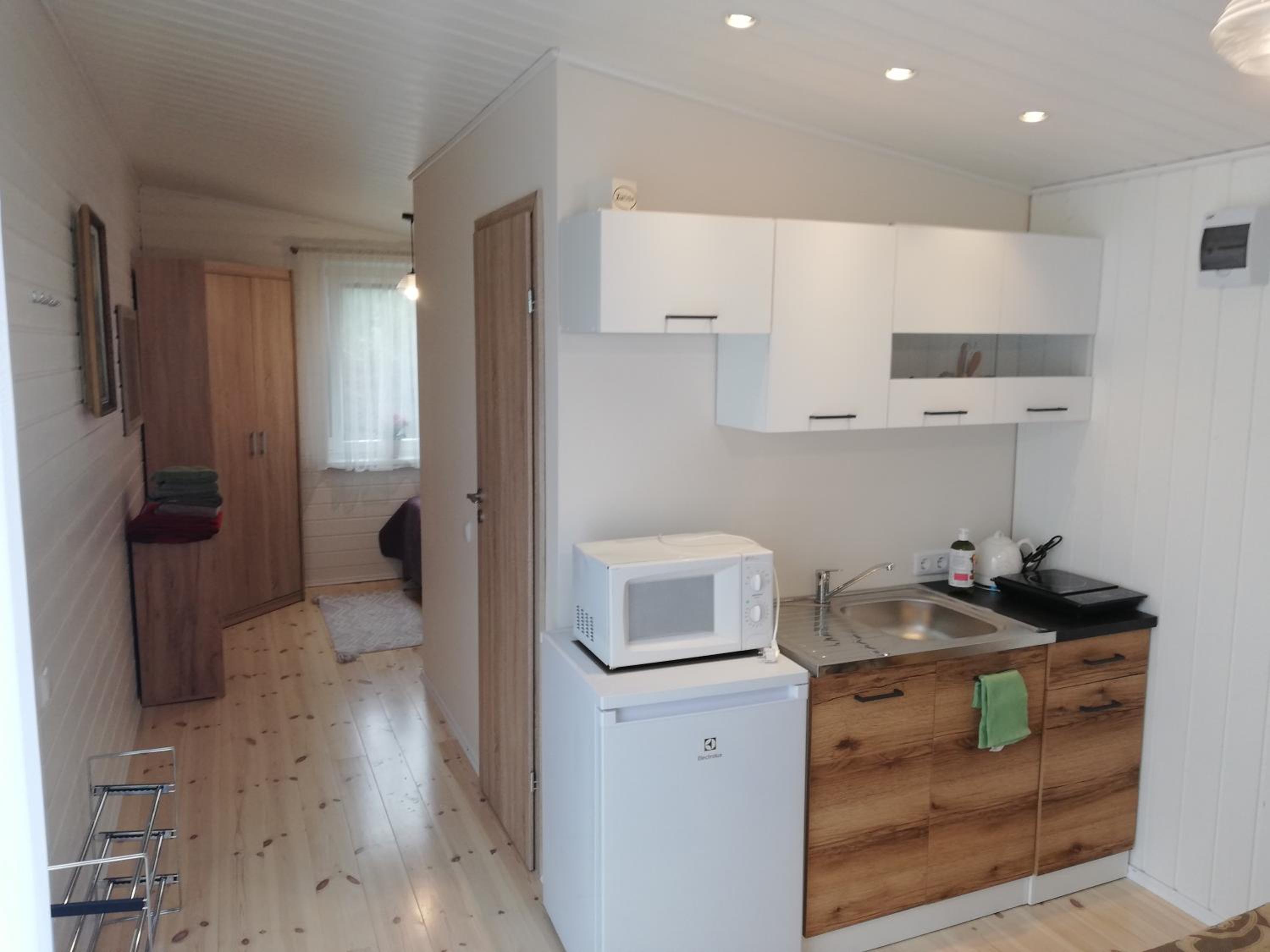One-Bedroom House - Photo 14