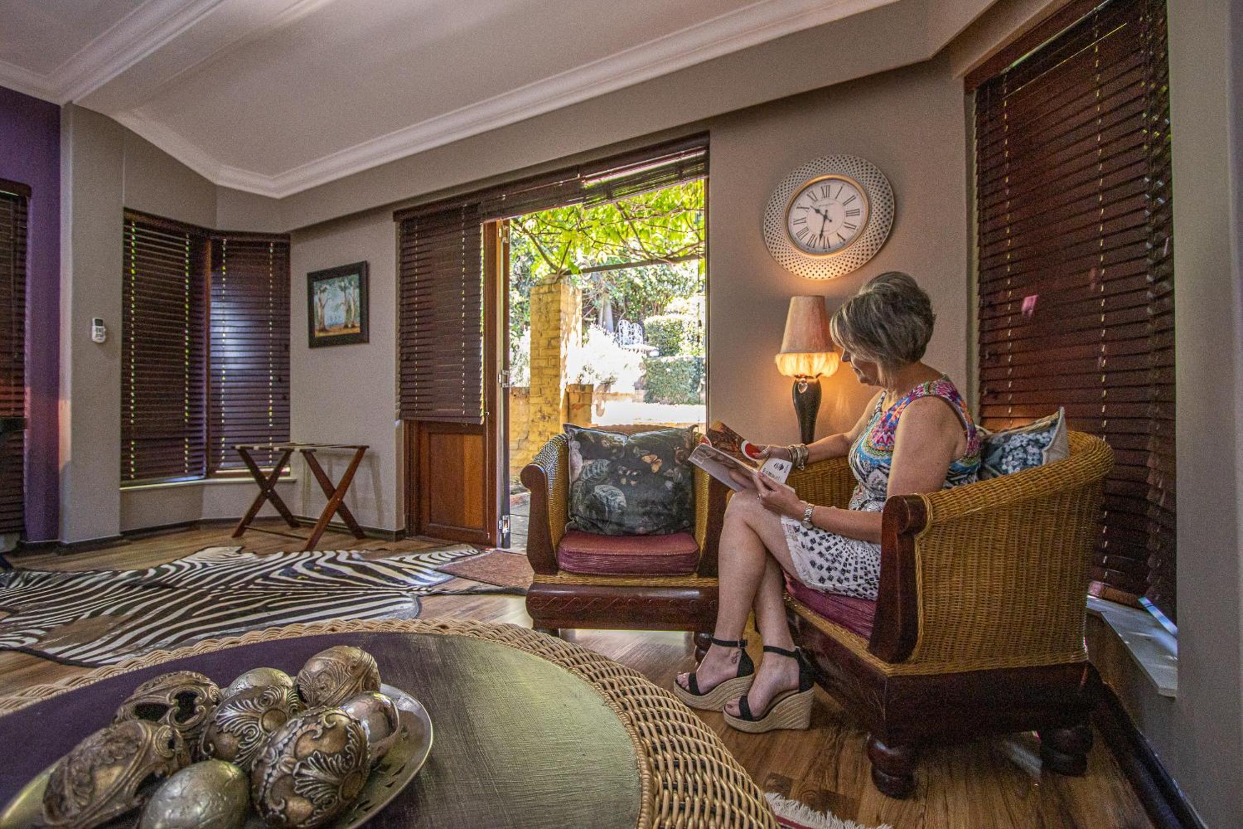Deluxe Suite - Photo 2