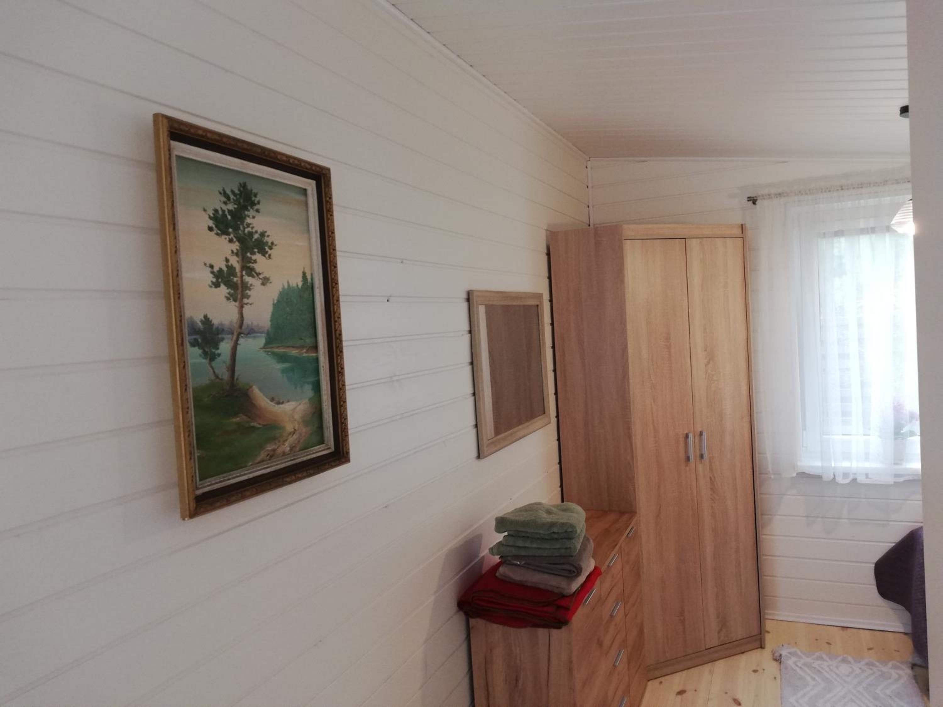 One-Bedroom House - Photo 13