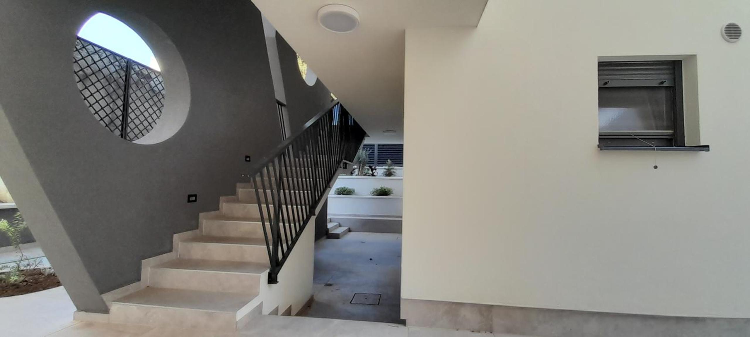 Two-Bedroom Apartment - Photo 23