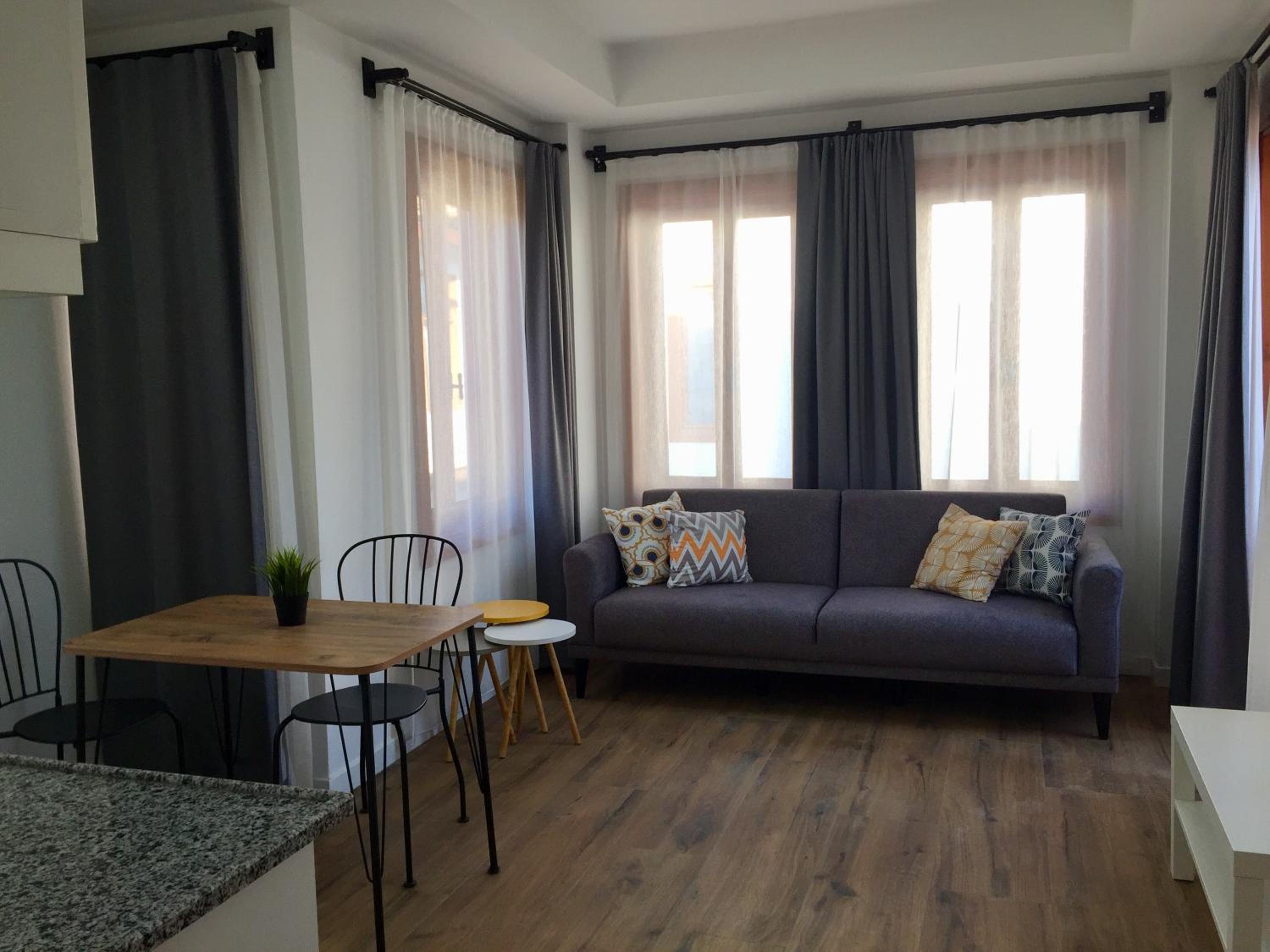 Deluxe Apartment photo 1