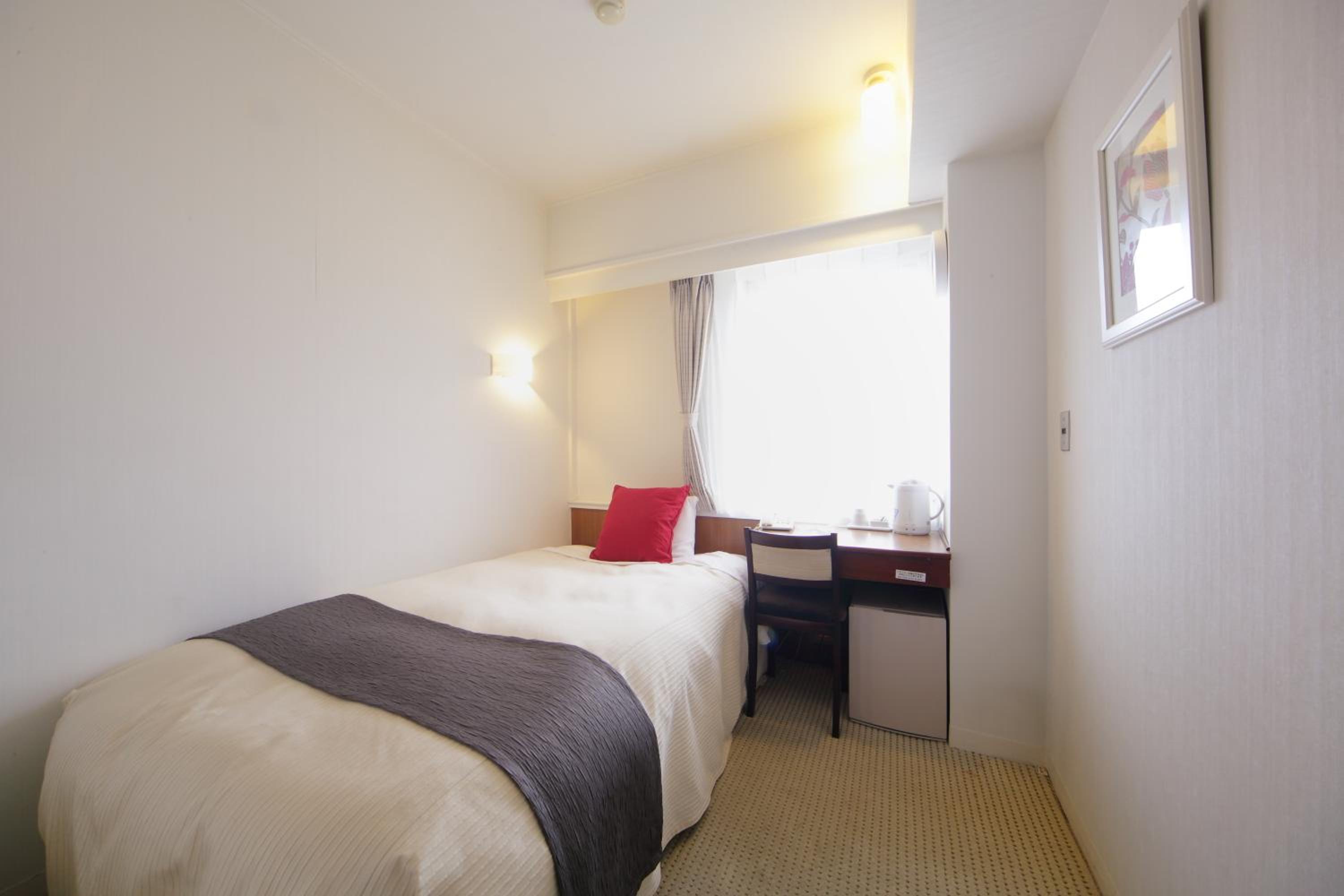 Single Room - Non-Smoking photo 1