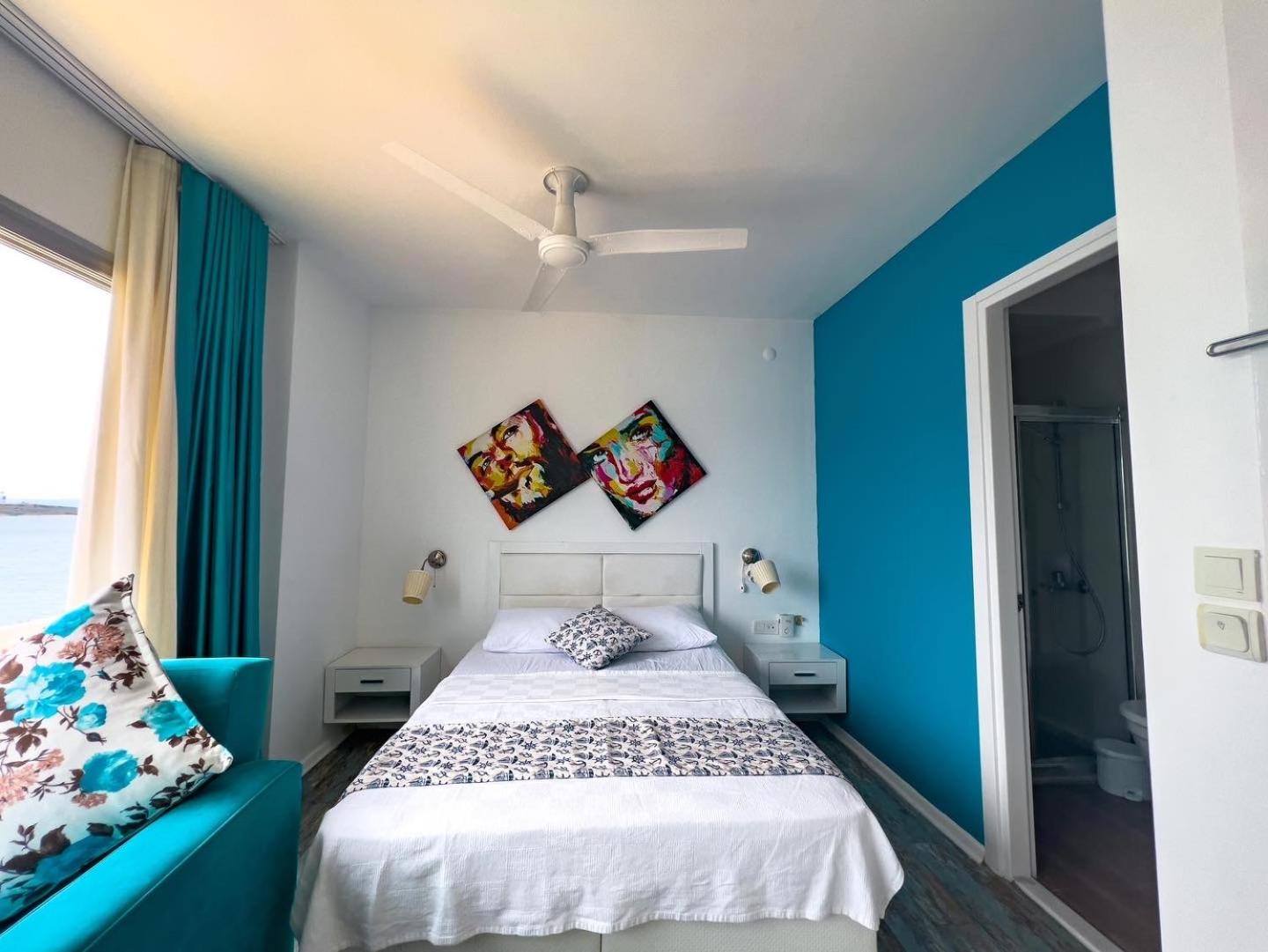 King Room with Sea View - Photo 23