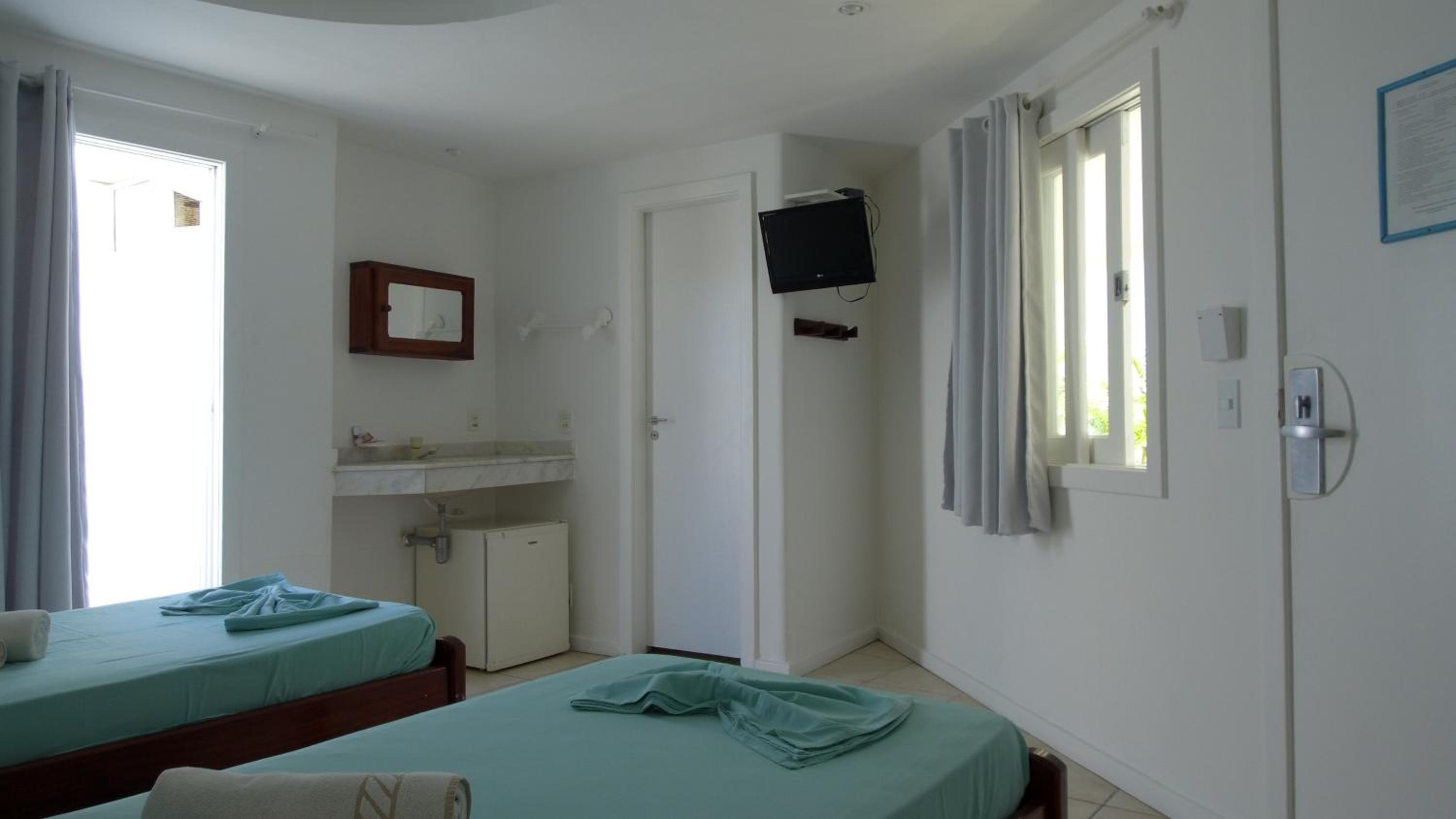 Standard Double or Twin Room photo 3