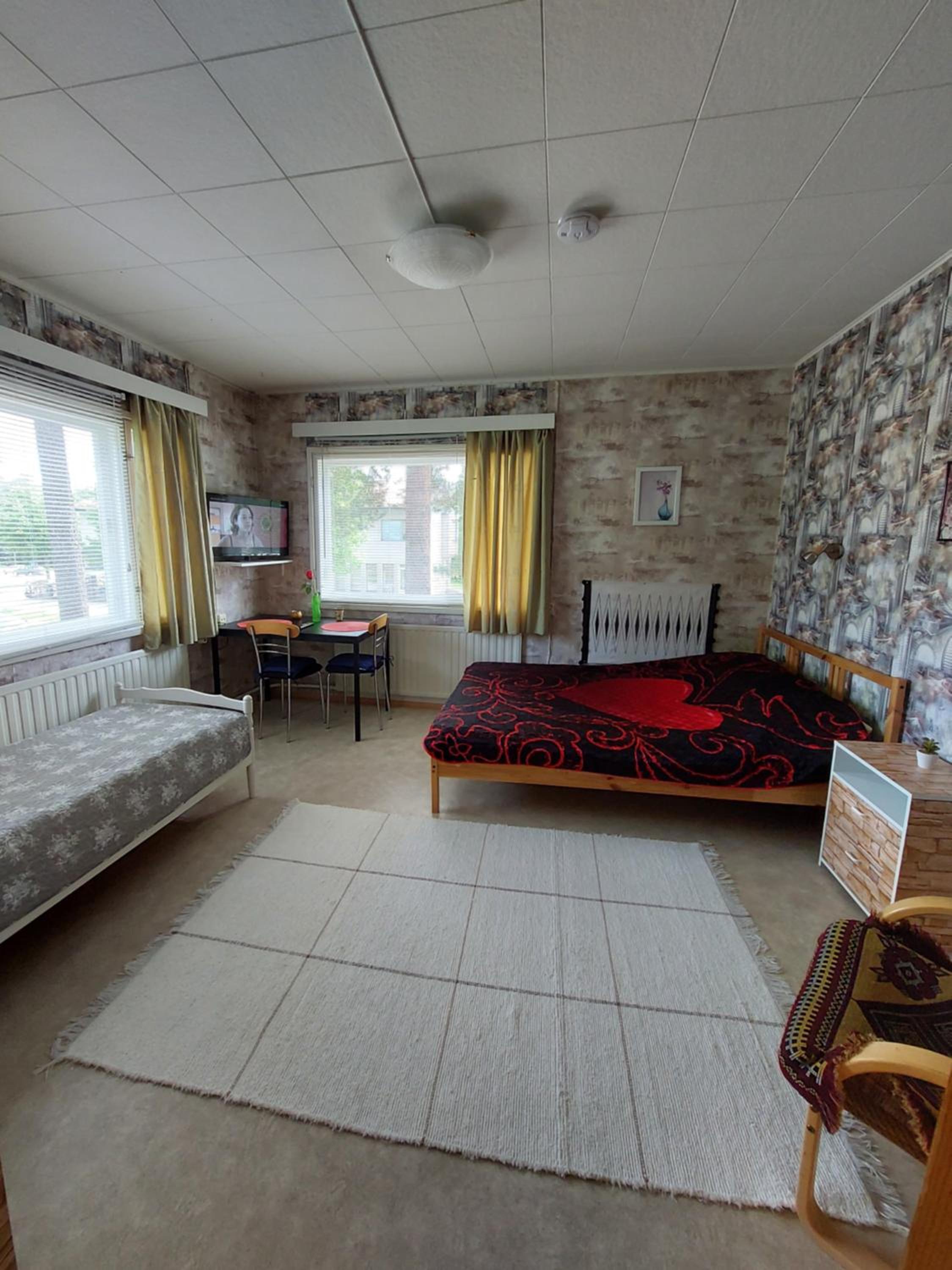 Triple Room with Shower - Photo 11