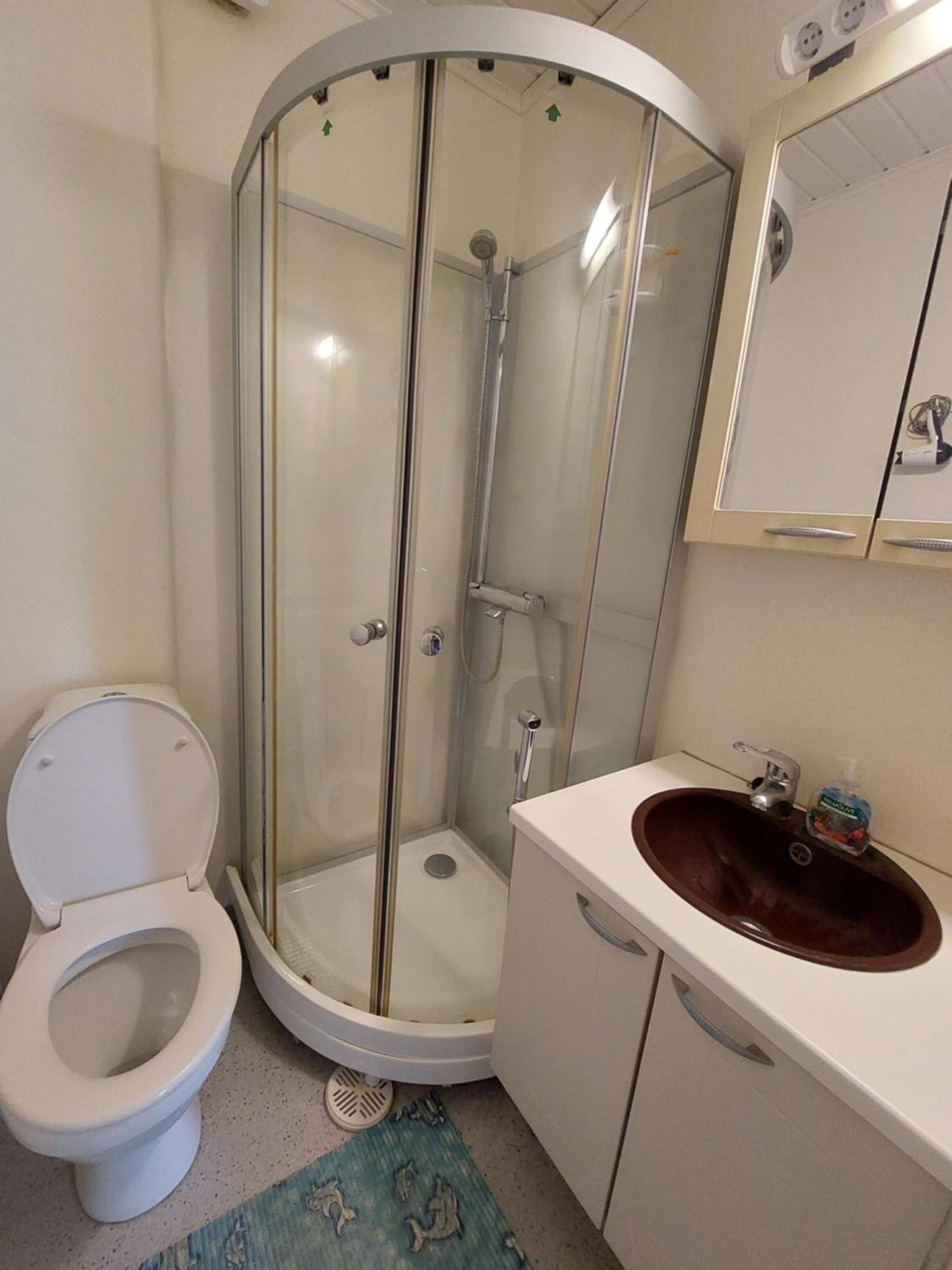 Triple Room with Shower - Photo 2