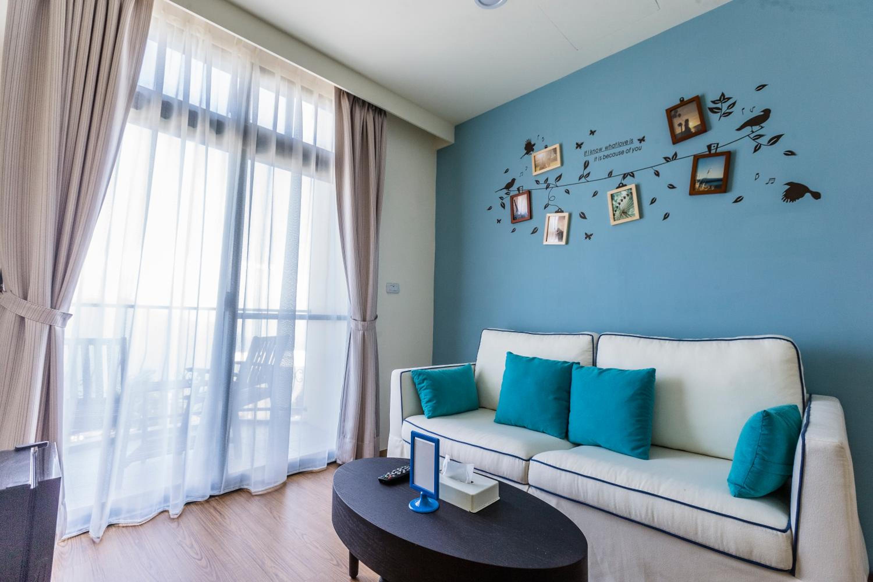 Deluxe Double Room with Balcony photo 1