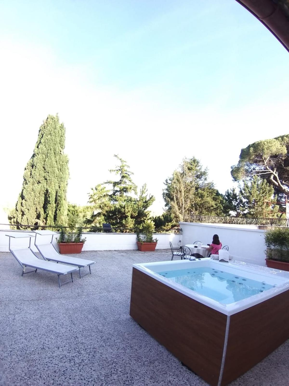 Suite with Terrace - Photo 2