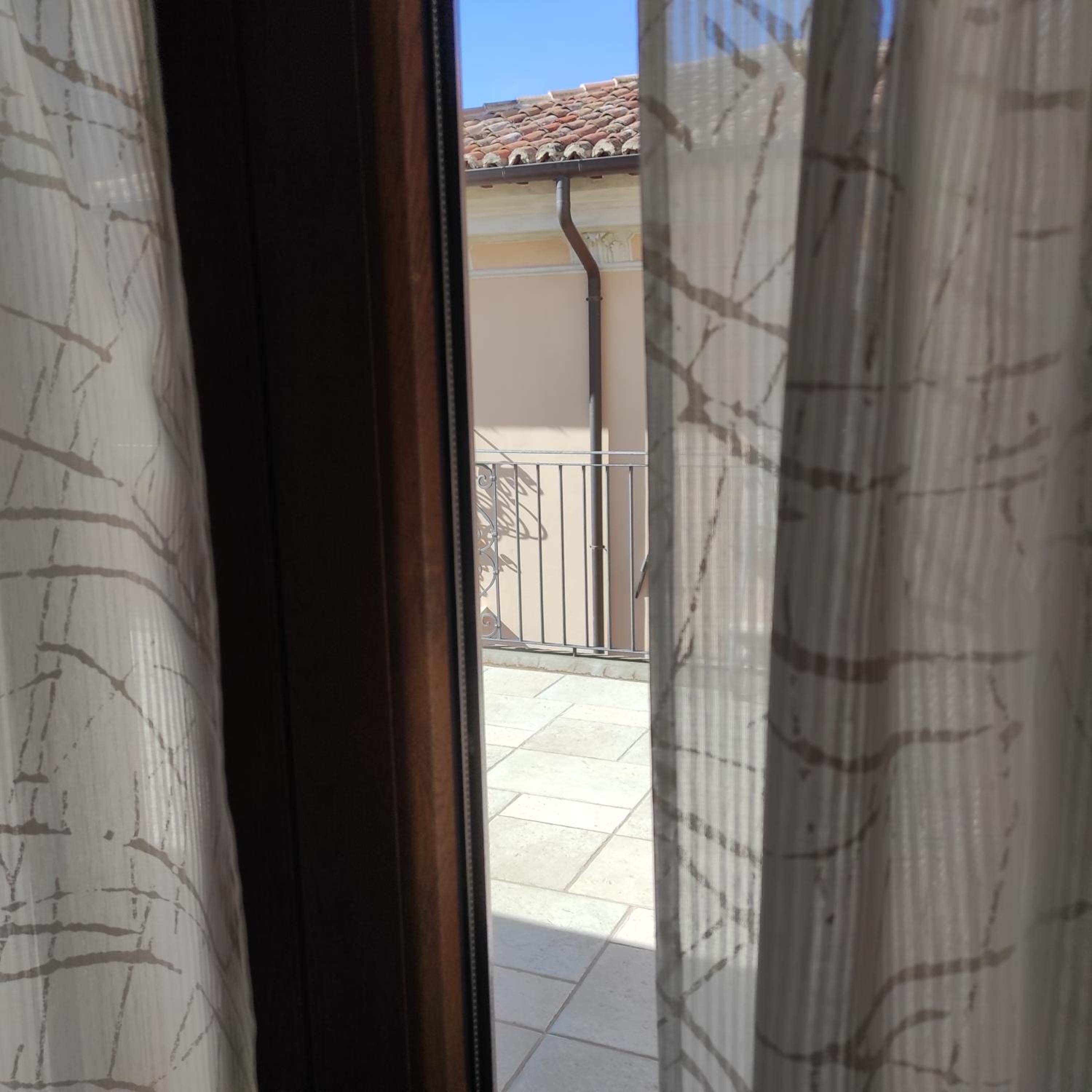 Deluxe Double Or Twin Room photo 1