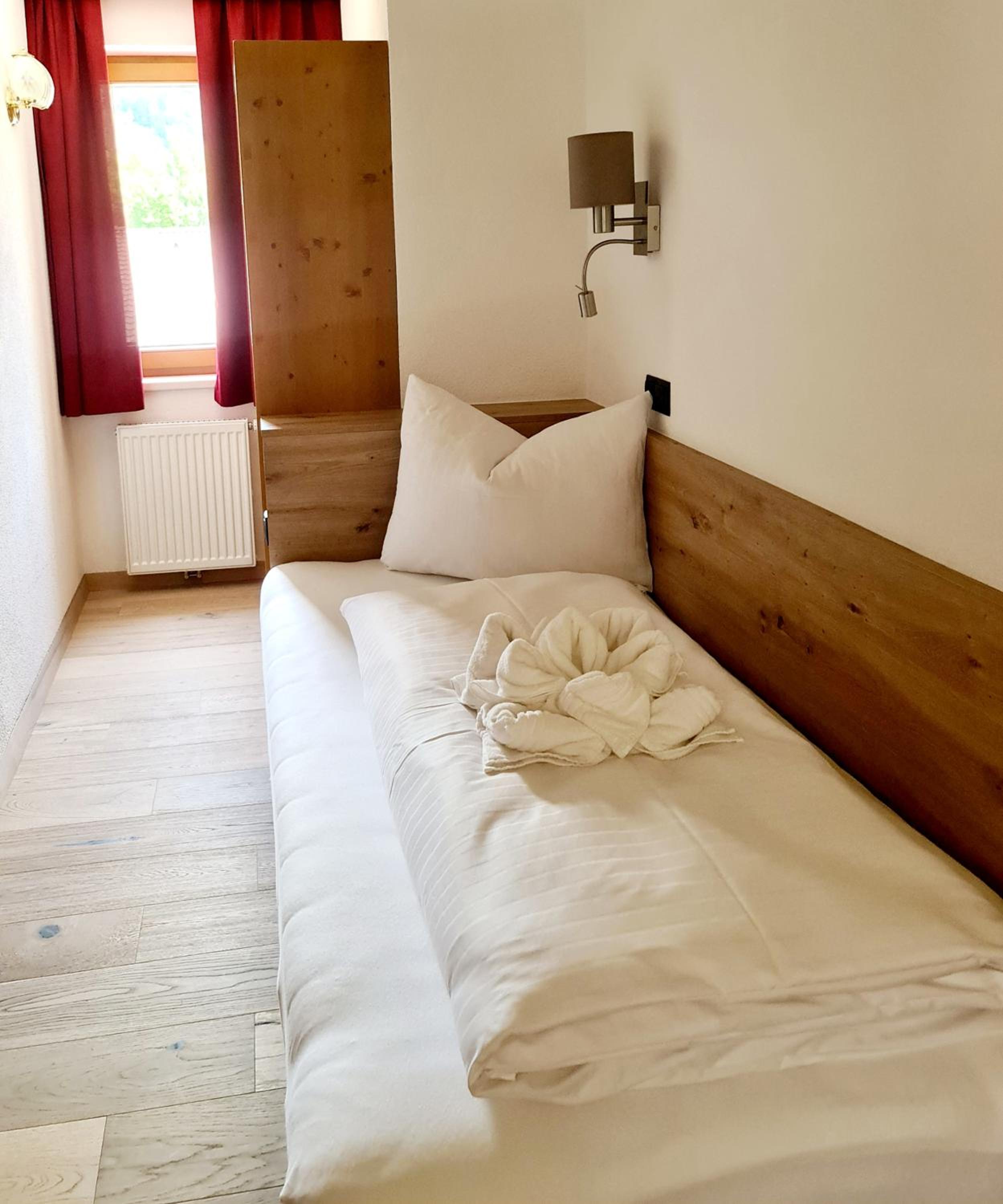 Single Room with Shower