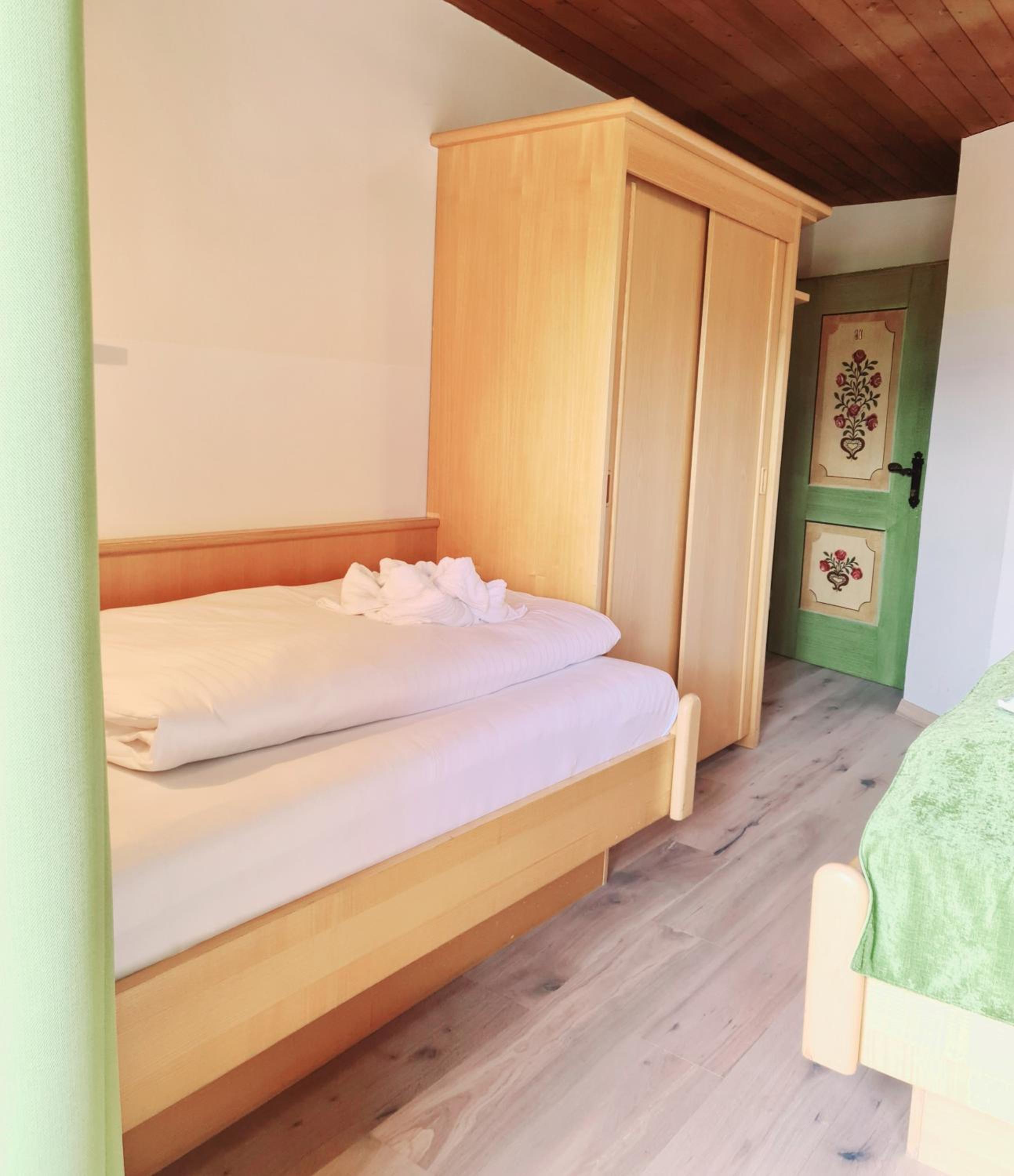 Basic Triple Room - Photo 6